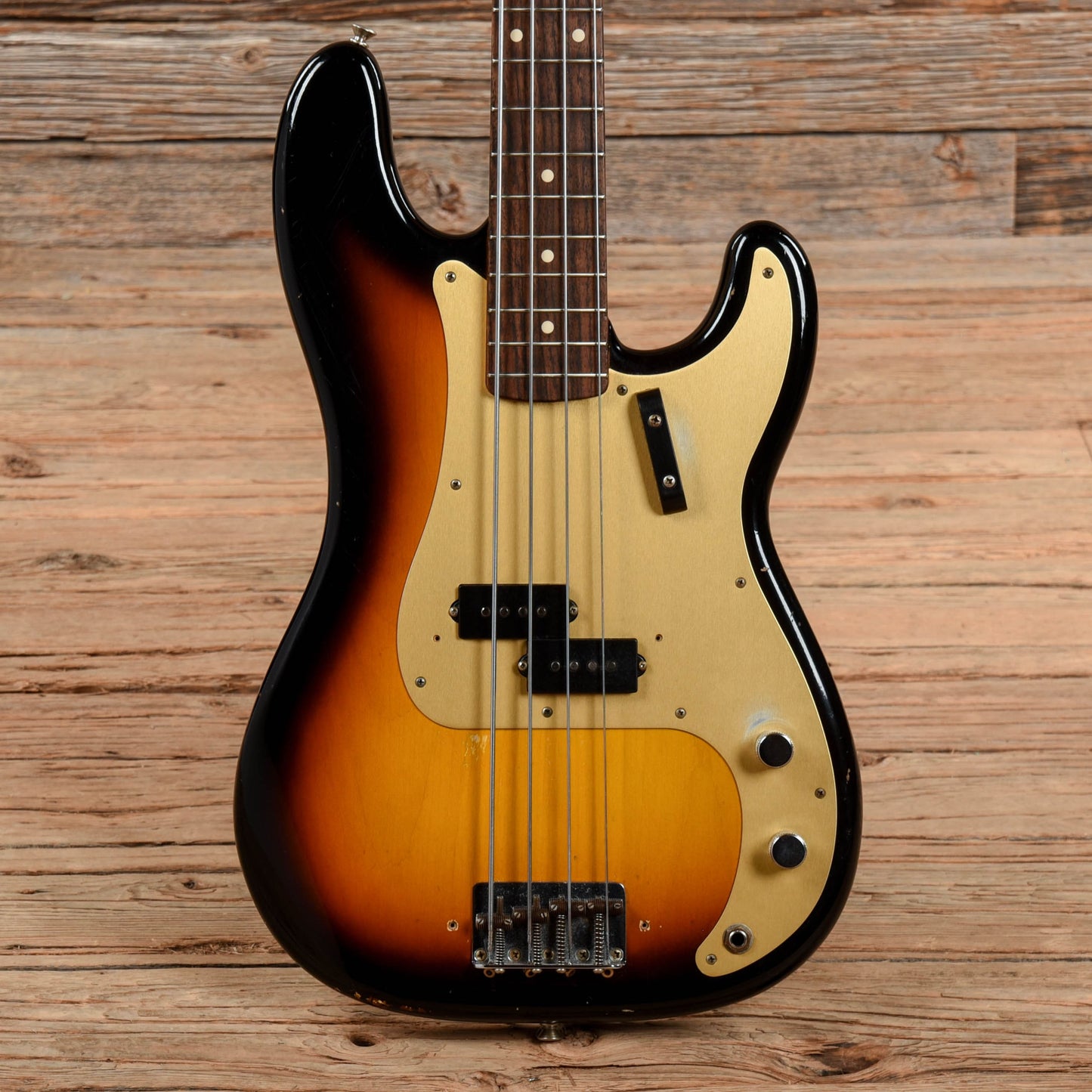 Fender Custom Shop '59 Precision Bass Relic Sunburst 2015 Bass Guitars / 4-String