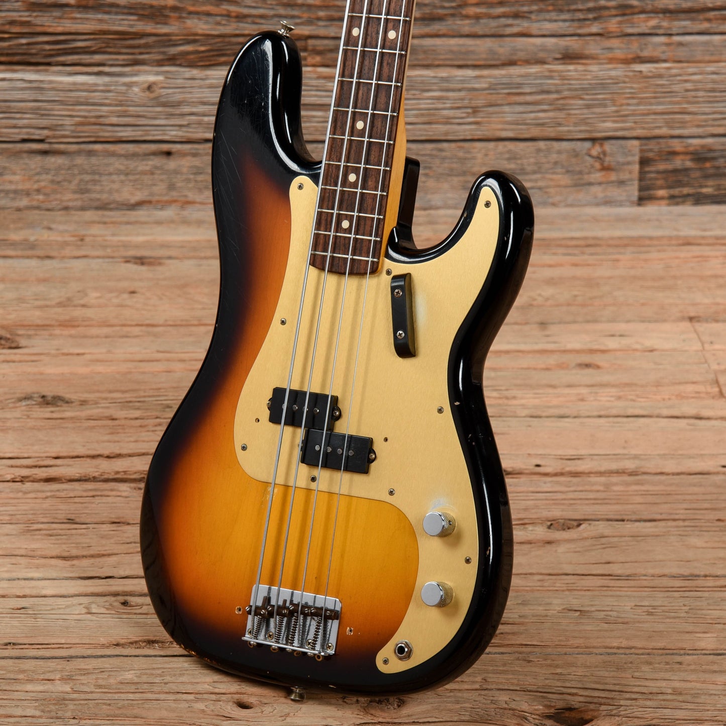 Fender Custom Shop '59 Precision Bass Relic Sunburst 2015 Bass Guitars / 4-String