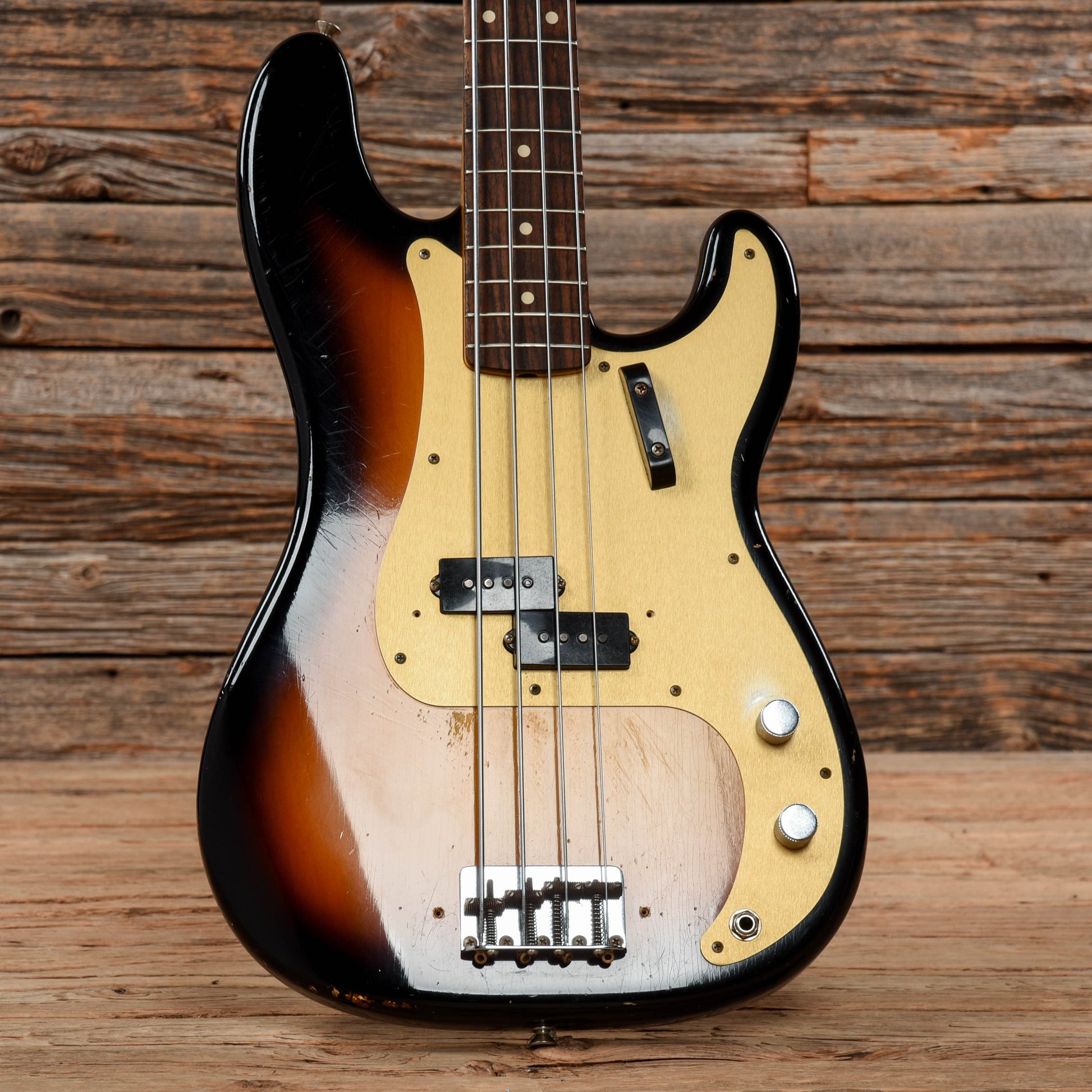 Fender Custom Shop '59 Precision Bass Relic Sunburst 2015 Bass Guitars / 4-String