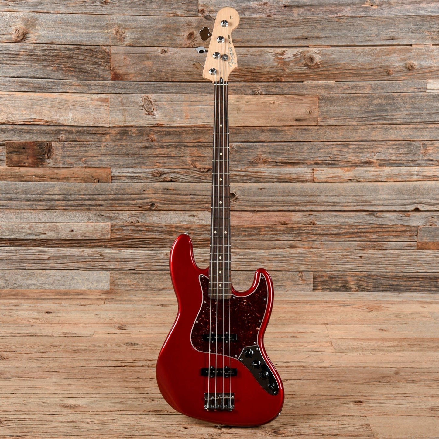 Fender Deluxe Active Jazz Bass  2016 Bass Guitars / 4-String