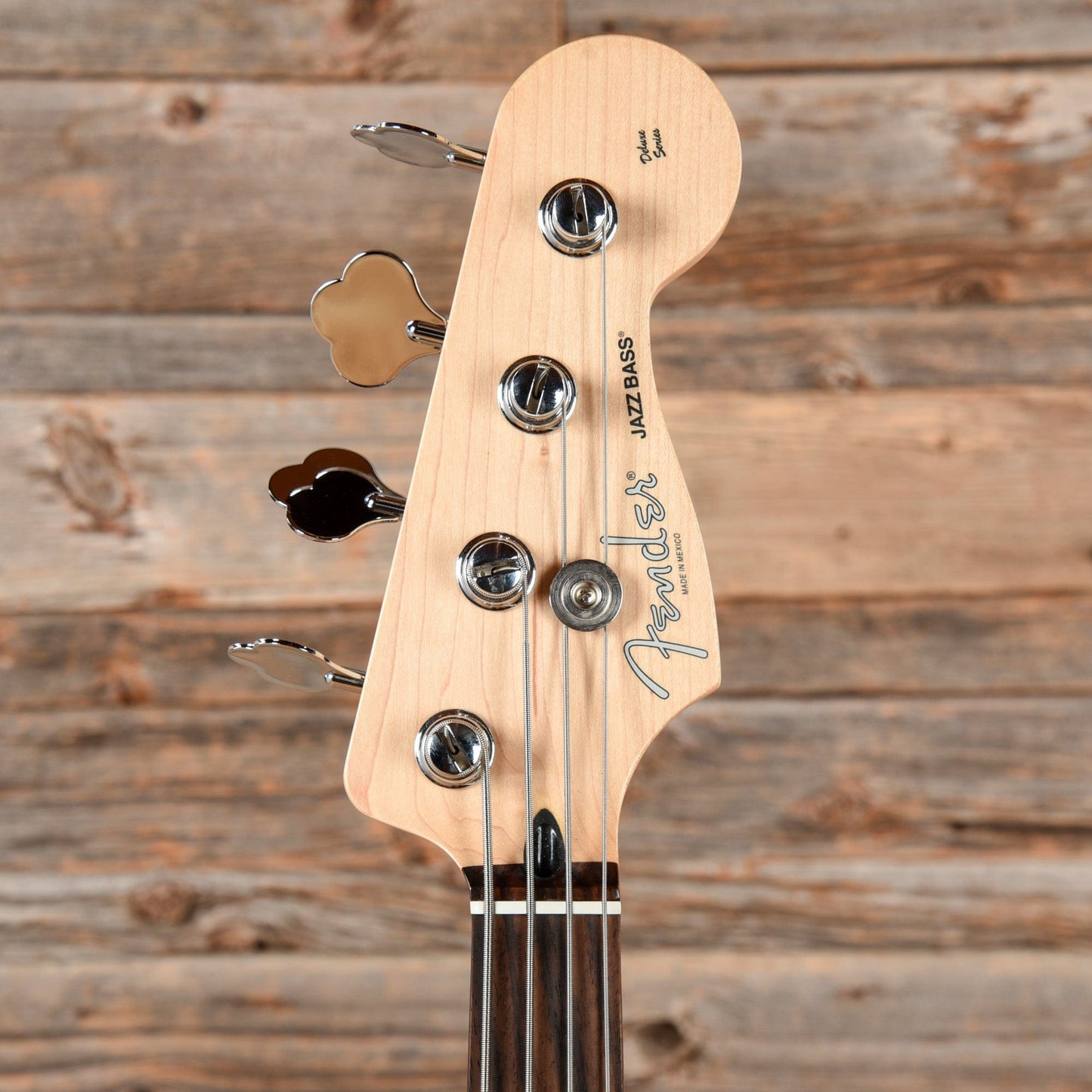 Fender Deluxe Active Jazz Bass  2016 Bass Guitars / 4-String