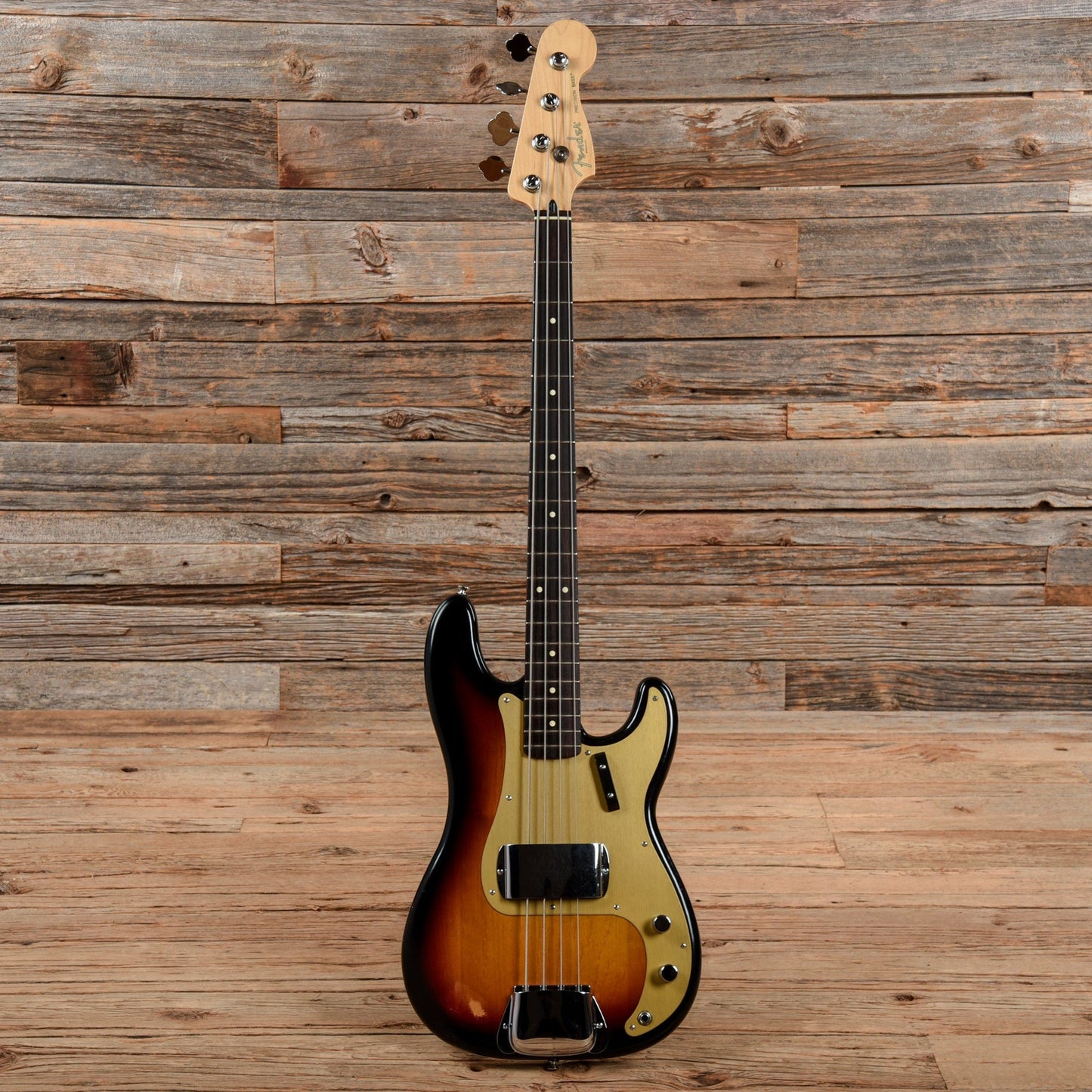 Fender Highway One Precision Bass Sunburst 2005 Bass Guitars / 4-String