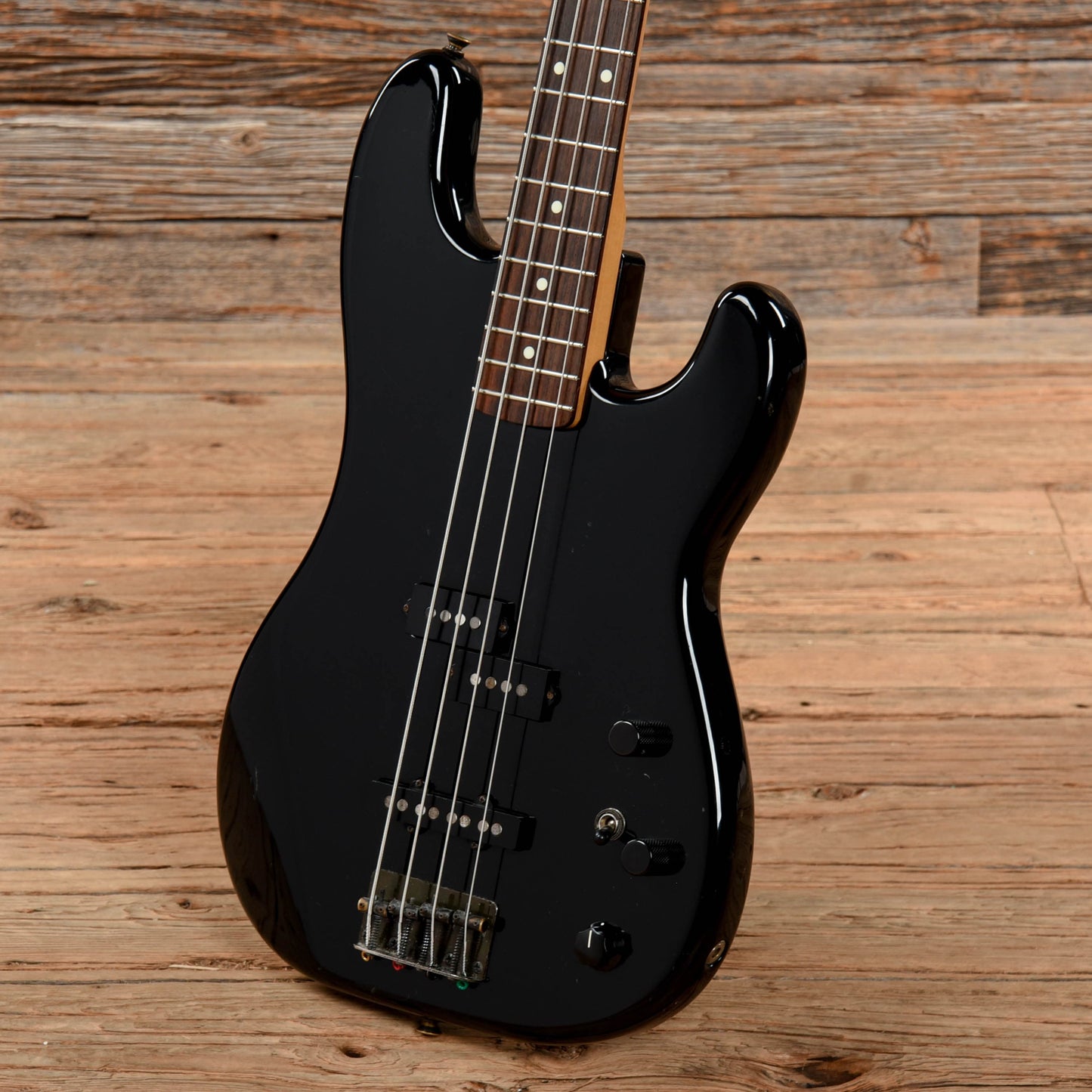 Fender Jazz Bass Special Black 1986 Bass Guitars / 4-String