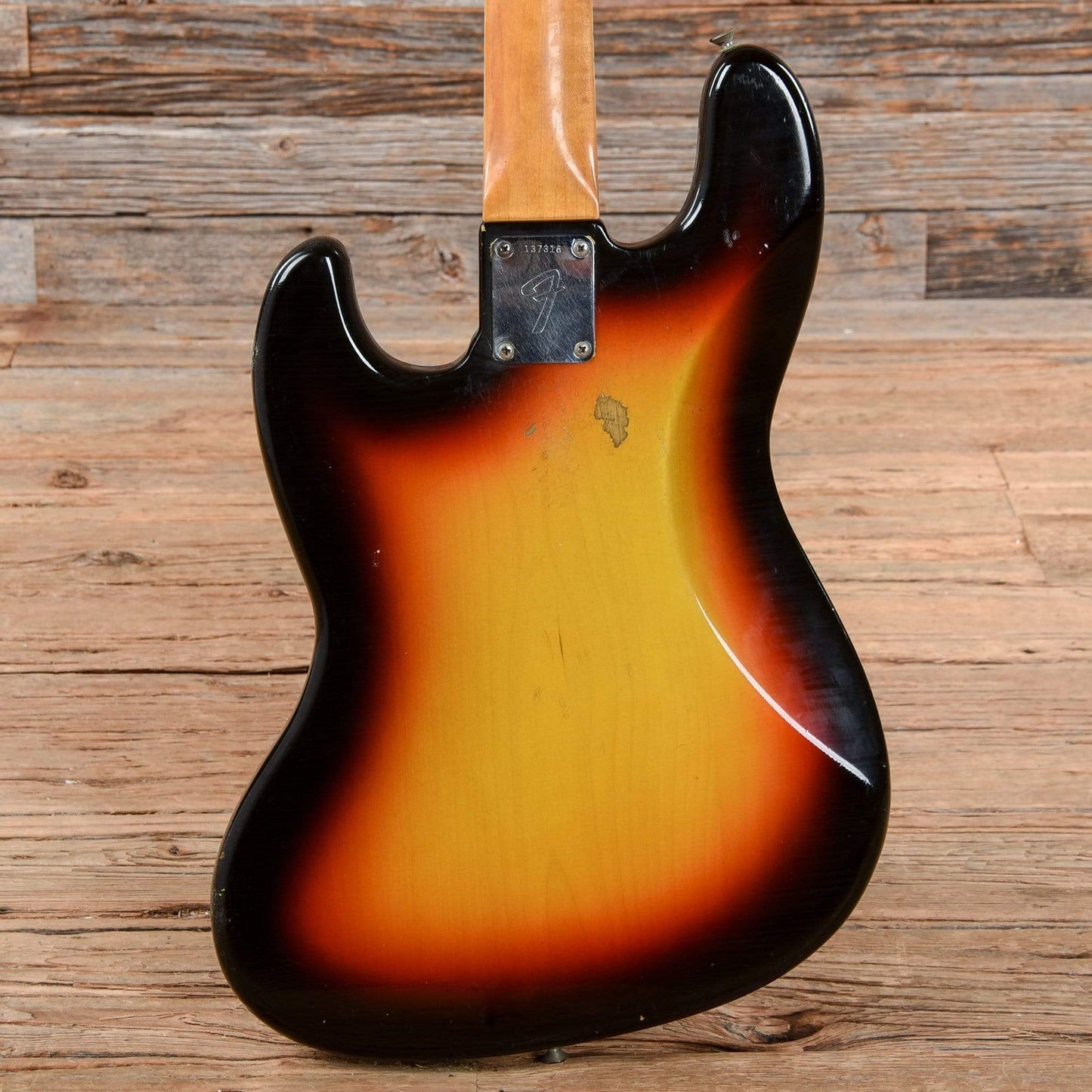 Fender Jazz Bass Sunburst 1966 Bass Guitars / 4-String