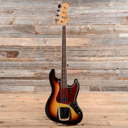 Fender Jazz Bass Sunburst 1966 Bass Guitars / 4-String