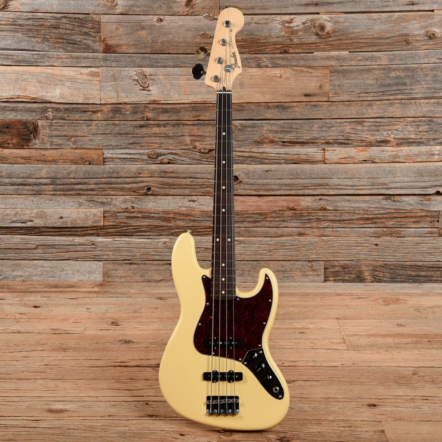 Fender MIJ Junior Collection Jazz Bass Bass Guitars / 4-String