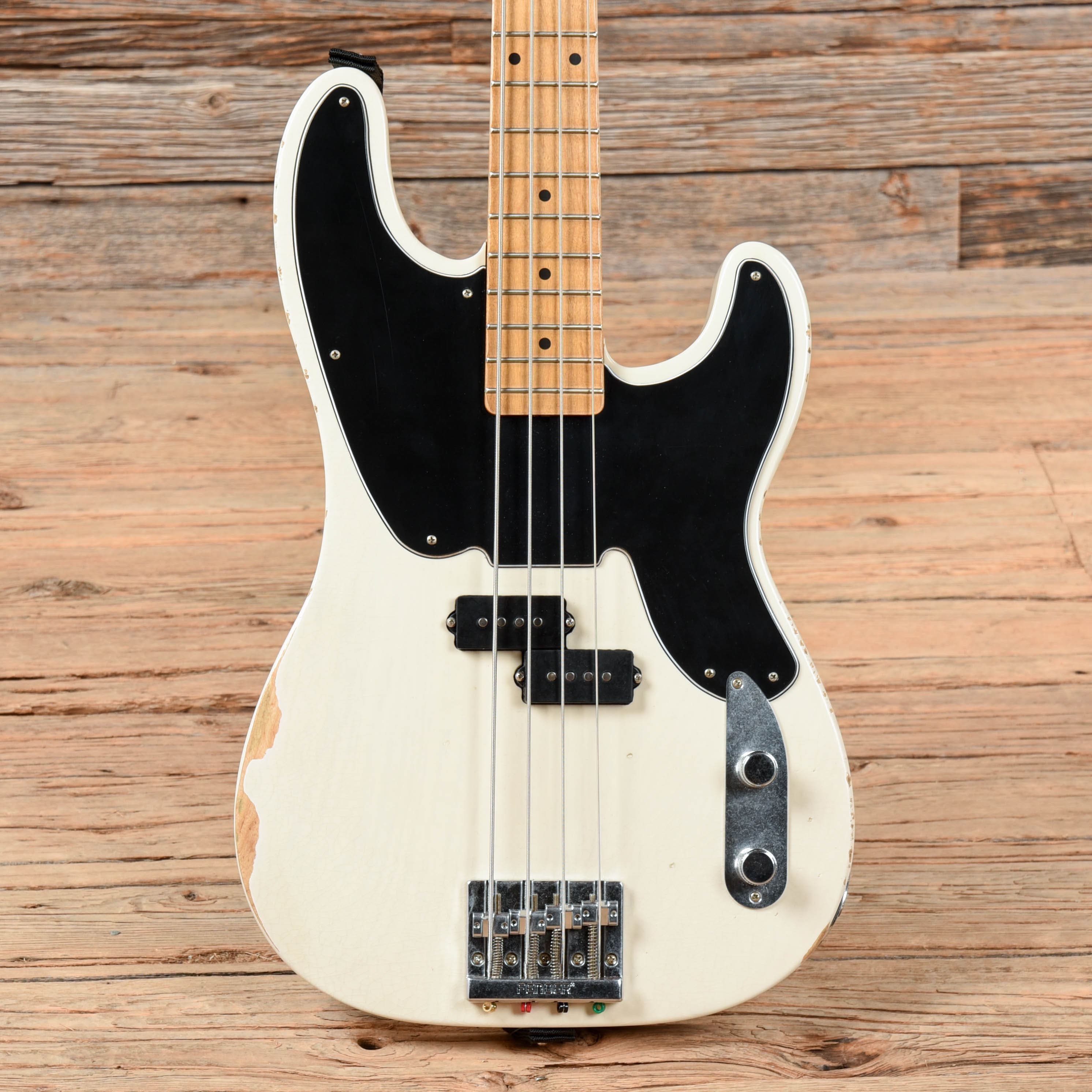 Fender Mike Dirnt Road Worn Artist Series Signature Precision Bass