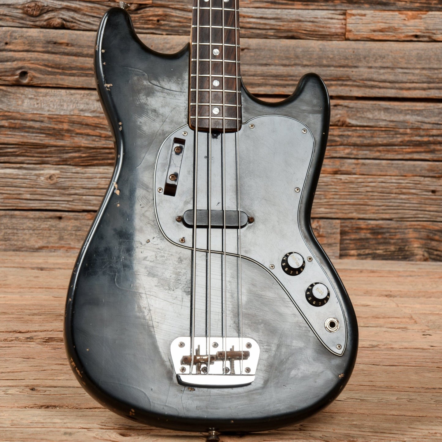 Fender Musicmaster Bass Black 1979 Bass Guitars / 4-String