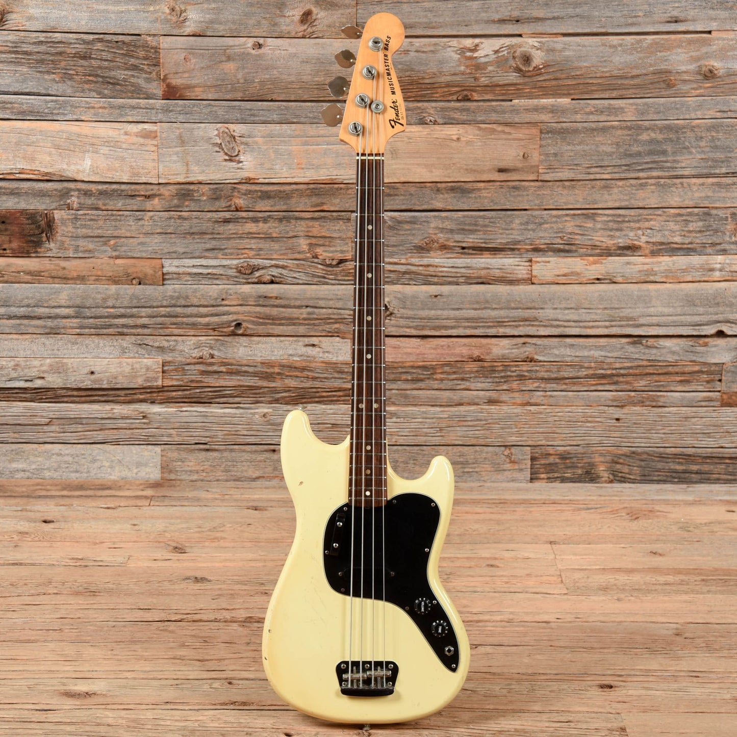 Fender Musicmaster Bass White 1977 Bass Guitars / 4-String