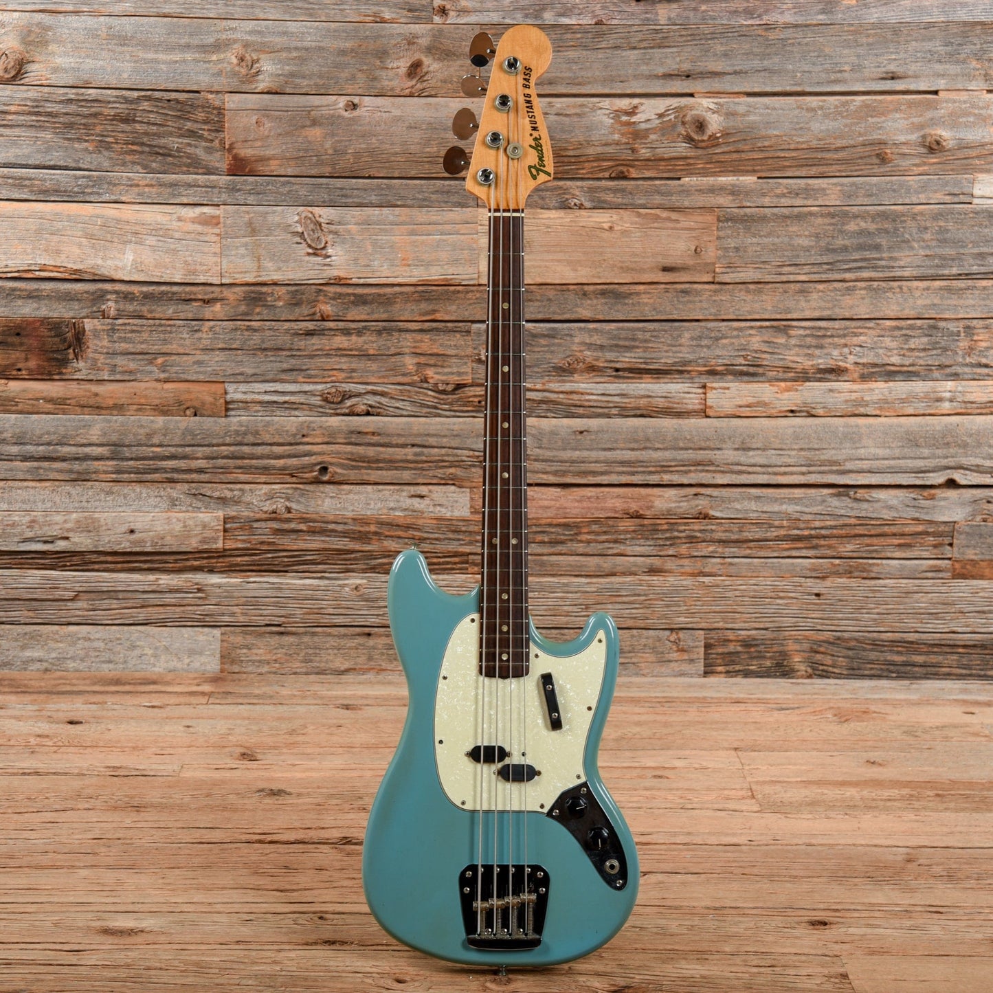 Fender Mustang Bass Daphne Blue 1966 Bass Guitars / 4-String