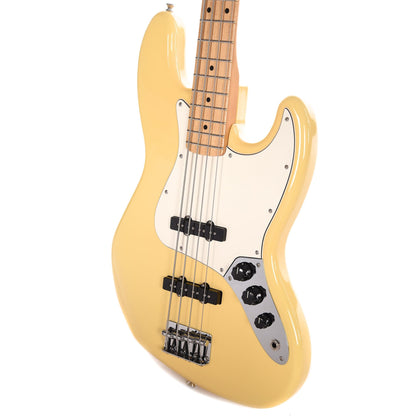 Fender Player Jazz Bass Buttercream Bass Guitars / 4-String