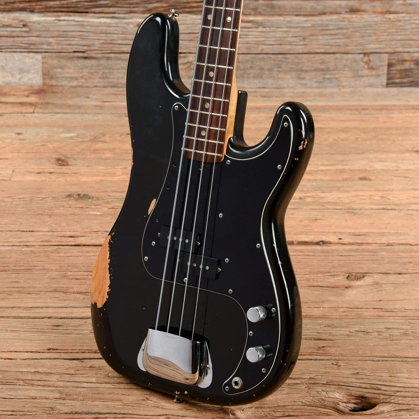 Fender Precision Bass Black 1979 Bass Guitars / 4-String