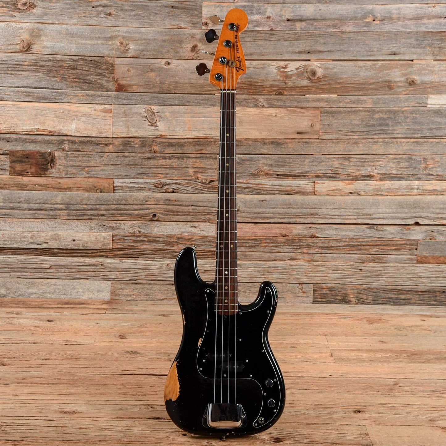 Fender Precision Bass Black 1979 Bass Guitars / 4-String