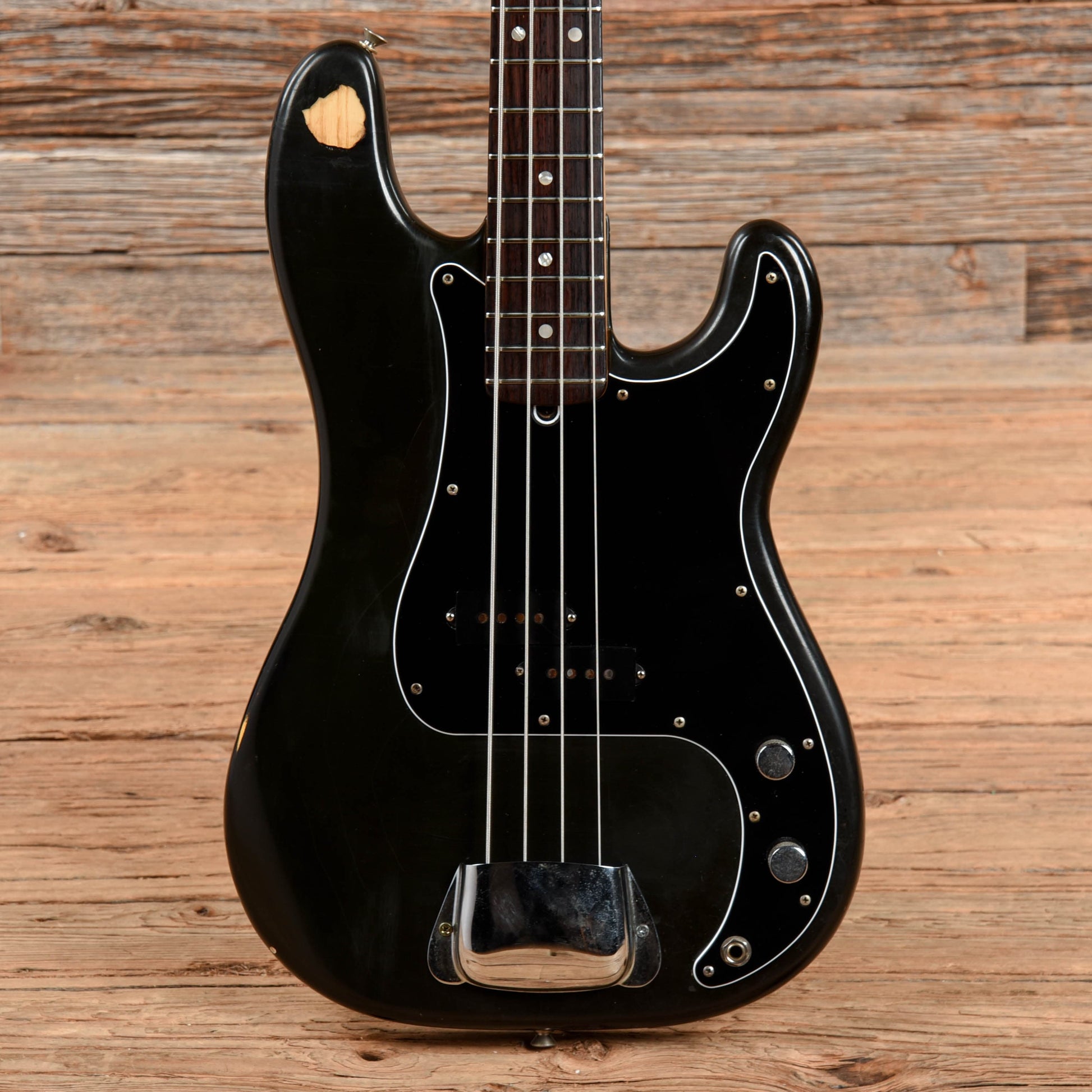 Fender Precision Bass Black 1979 Bass Guitars / 4-String