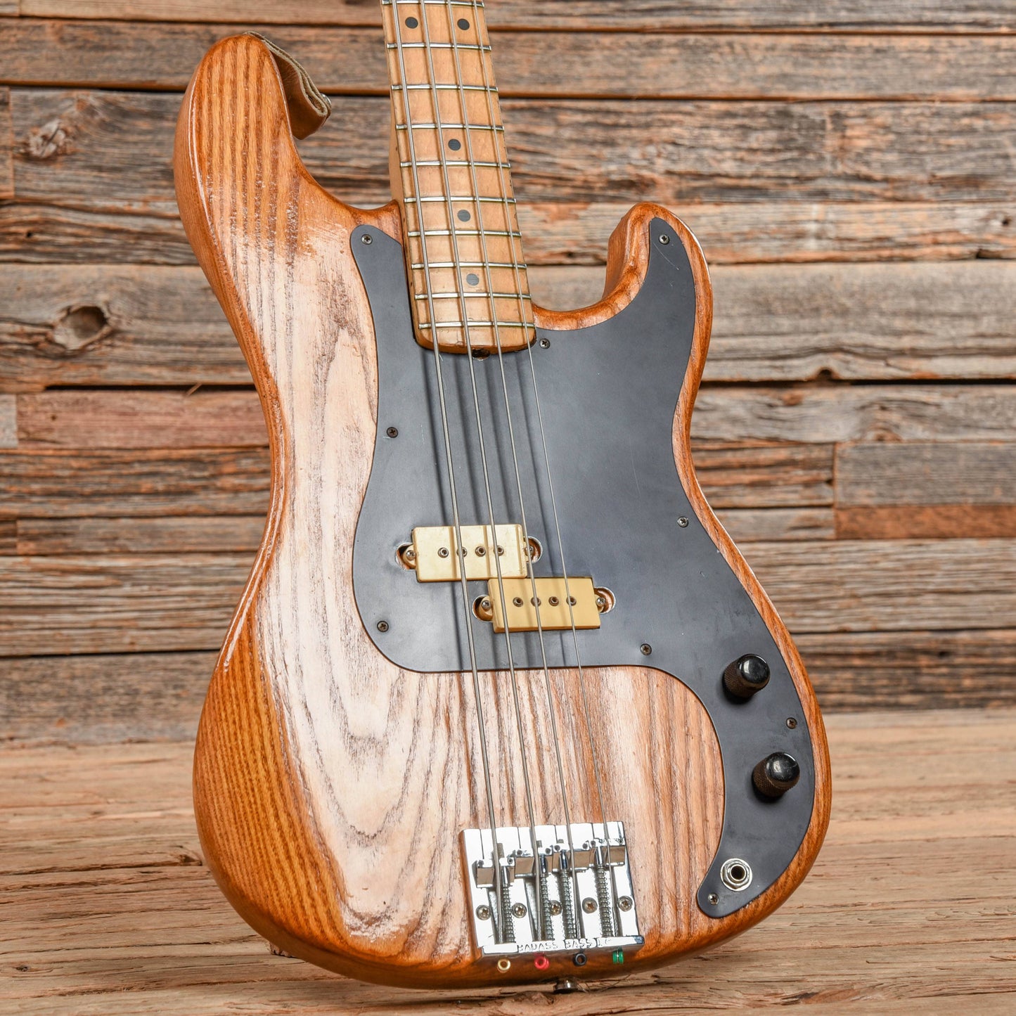 Fender Precision Bass Natural 1978 Bass Guitars / 4-String