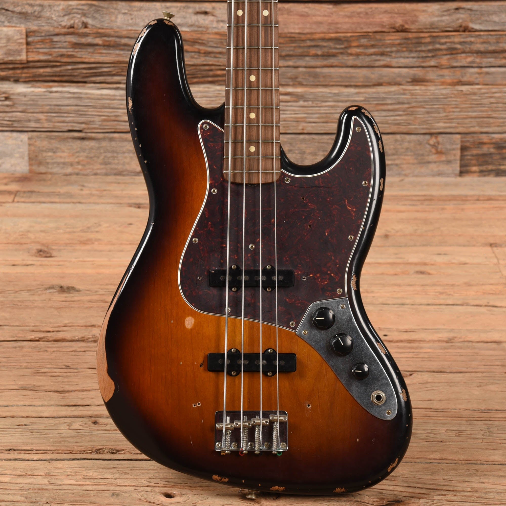 Fender Road Worn 60's Jazz Bass Sunburst 2019 – Chicago Music Exchange