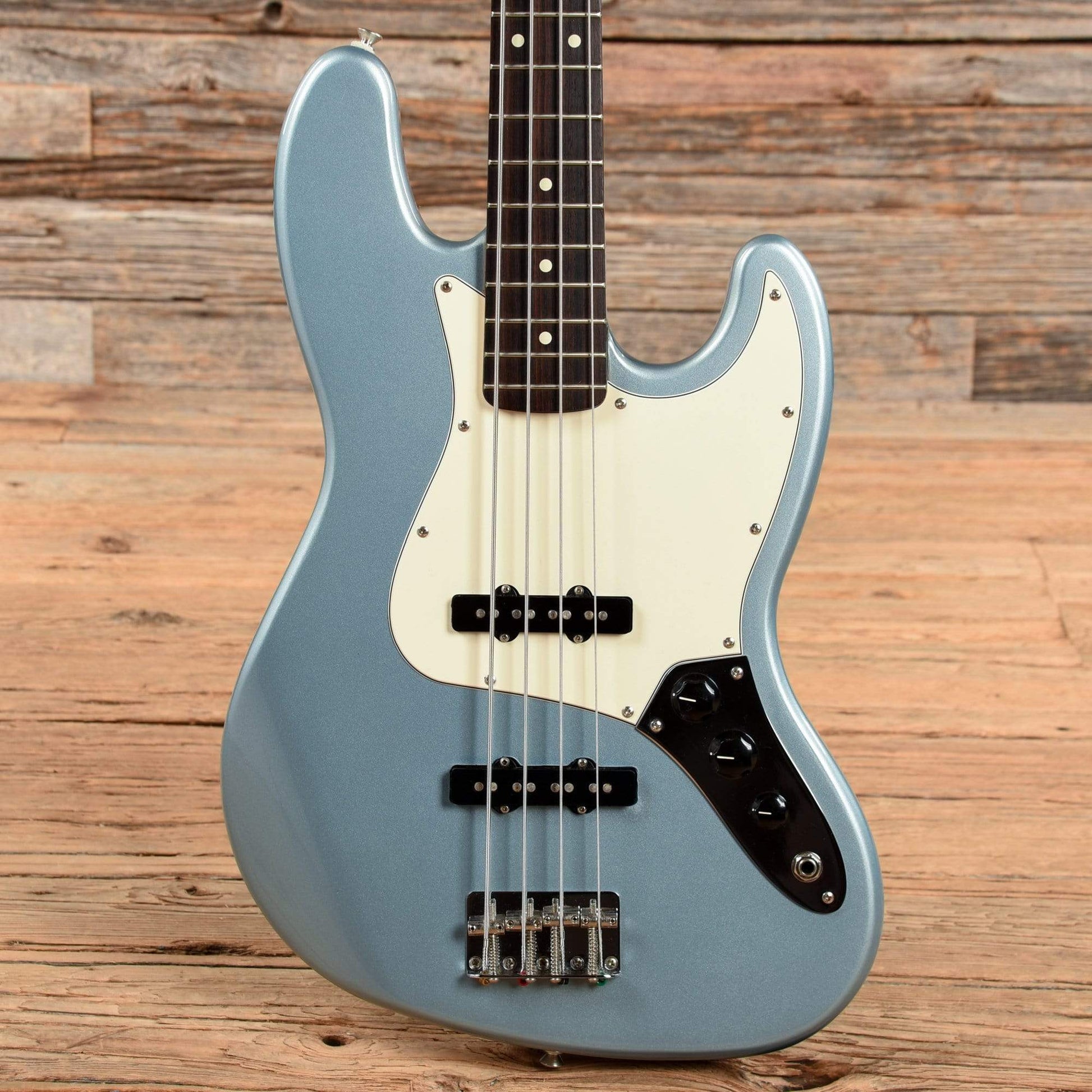 Fender Standard Jazz Bass Blue Agave 2004 Bass Guitars / 4-String