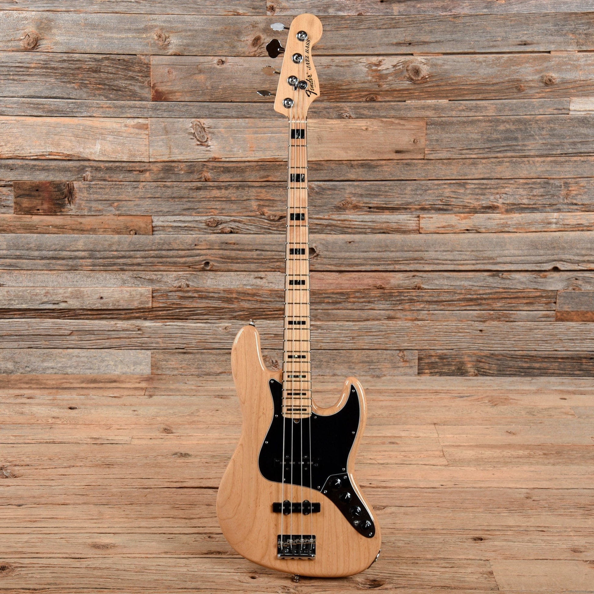 Fender American Deluxe Jazz Bass Natural 2013 Bass Guitars / 5-String or More