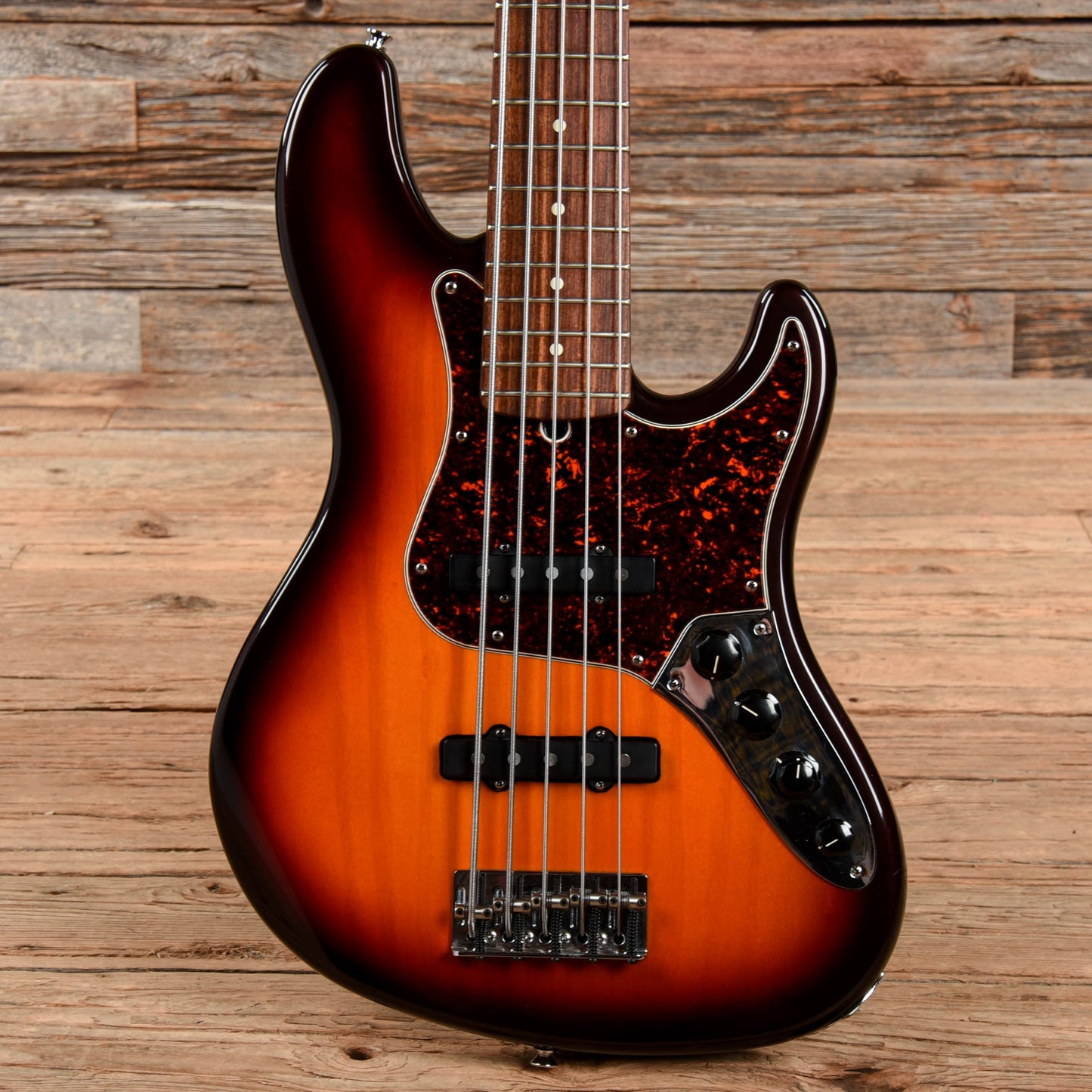 Fender American Deluxe Jazz Bass V Sunburst 1997 Bass Guitars / 5-String or More