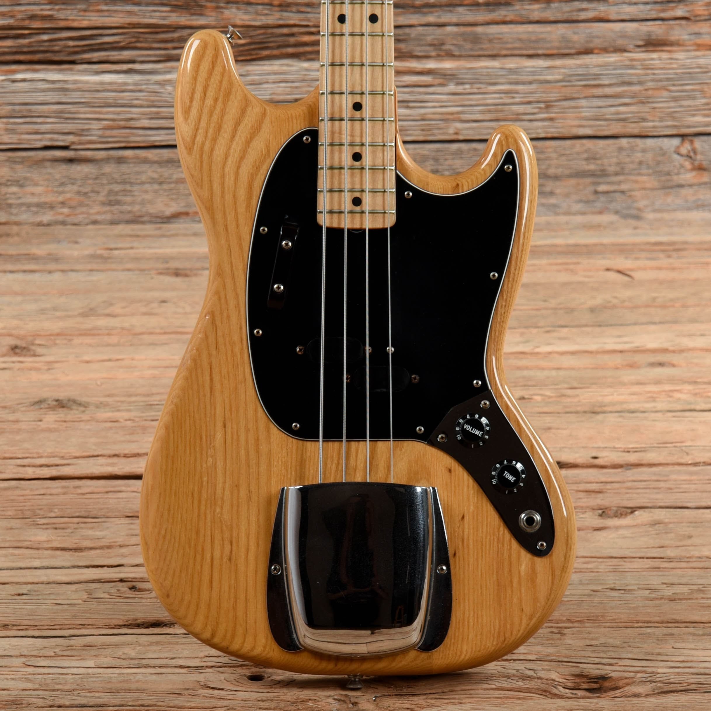 Fender Mustang Bass Natural 1978 – Chicago Music Exchange