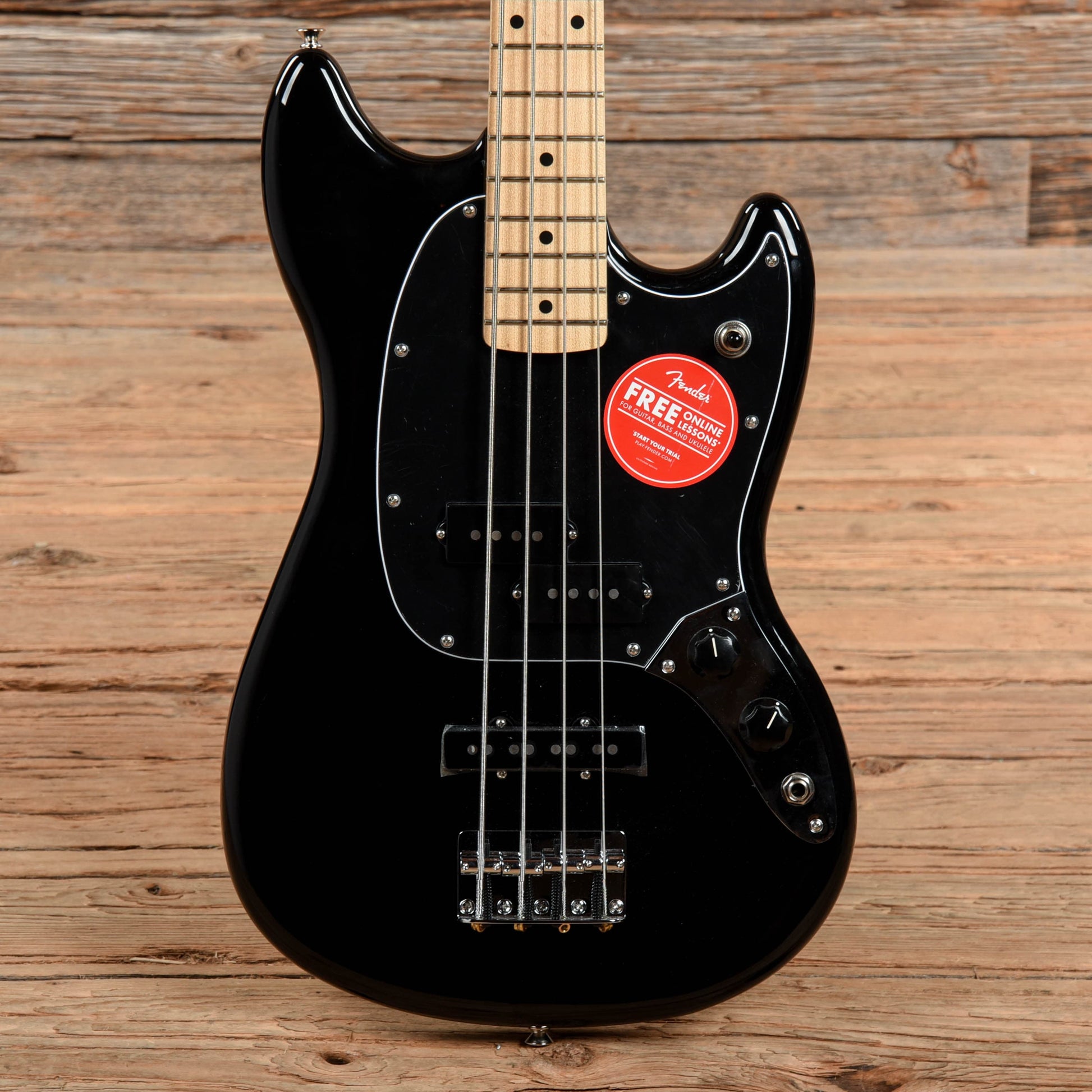 Fender Player Mustang Bass PJ Black w/Tortoise Pickguard Bass Guitars / Short Scale