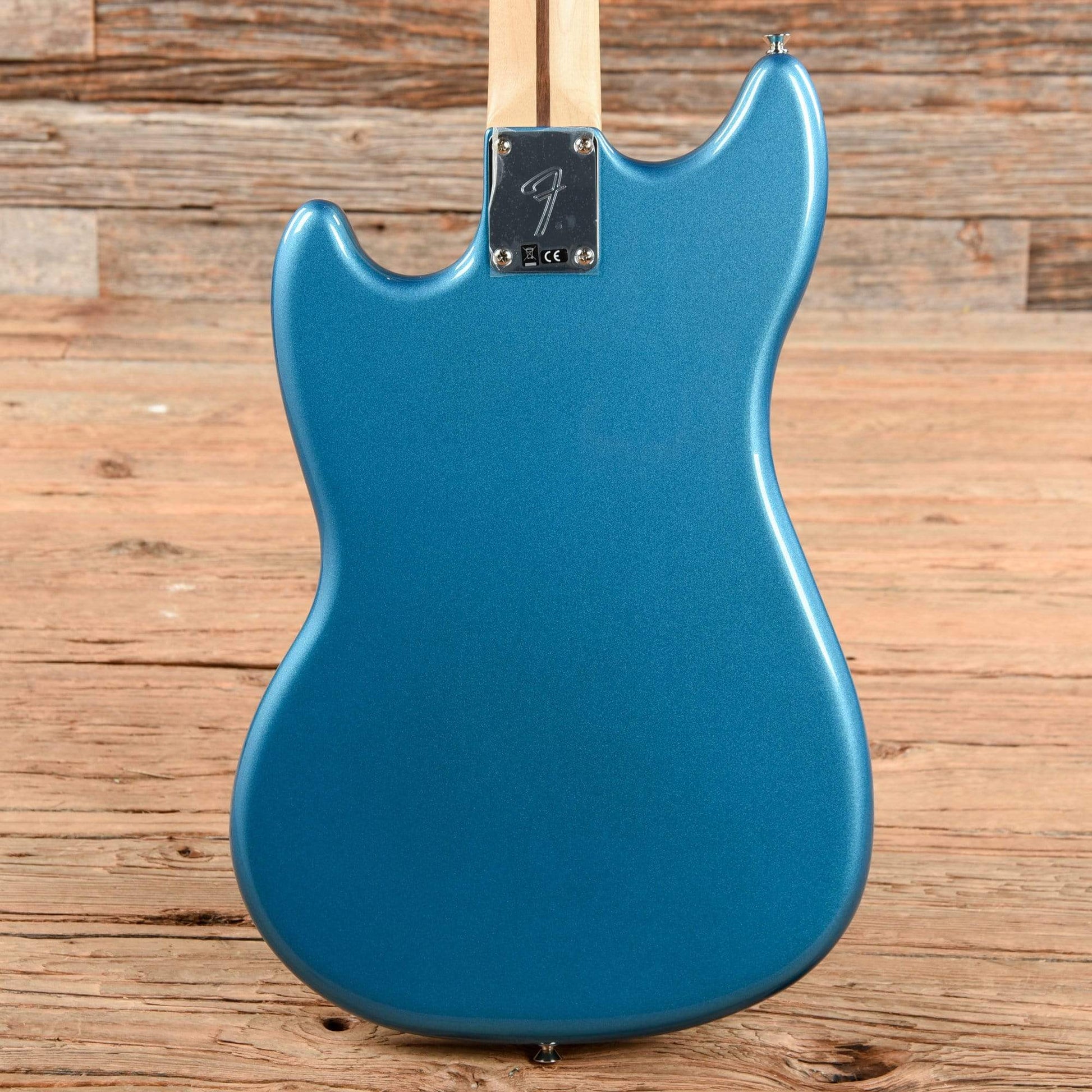 Fender Player Mustang Bass PJ Lake Placid Blue w/Mint Pickguard Bass Guitars / Short Scale