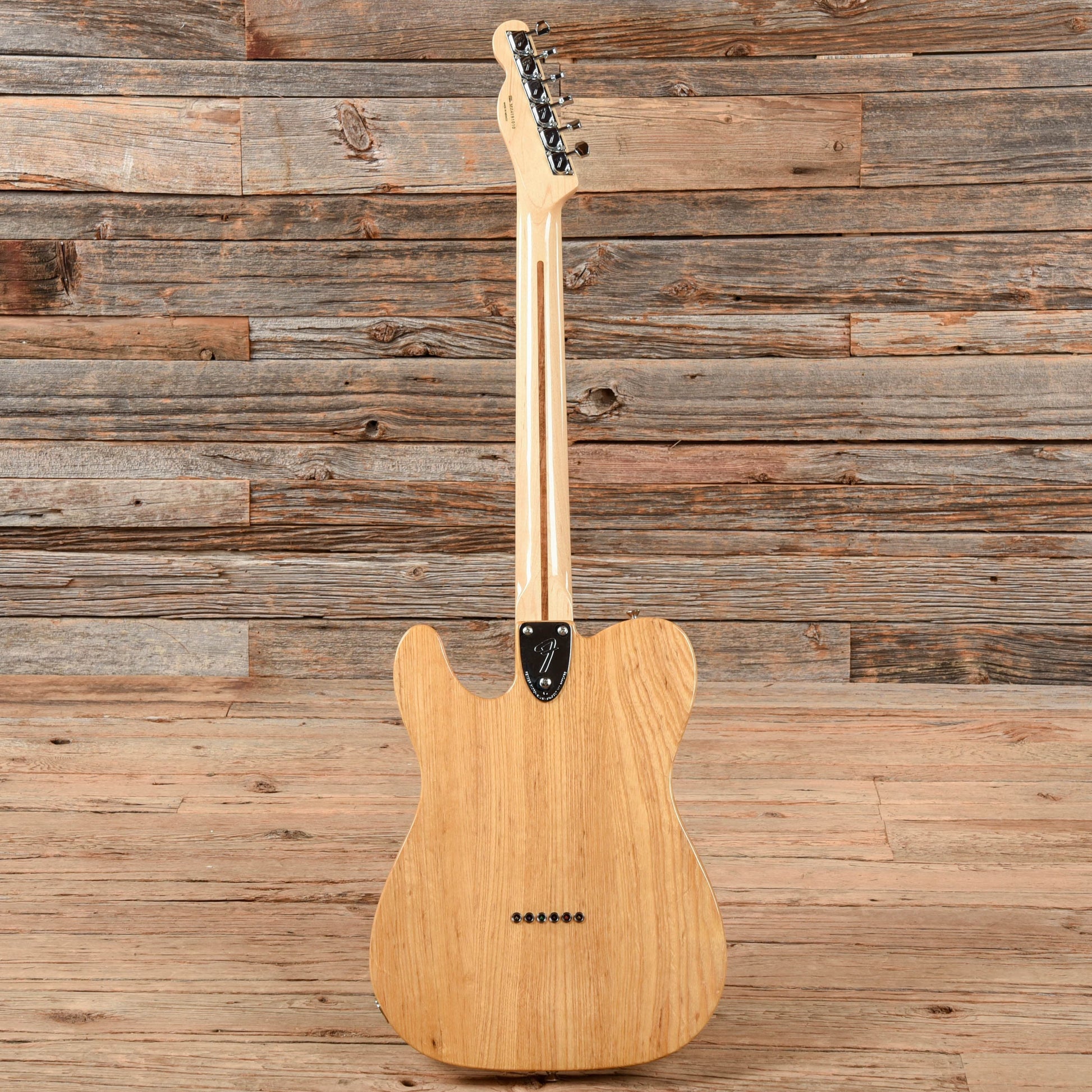 Fender Classic Series '72 Telecaster Thinline Natural Electric Guitars / Semi-Hollow