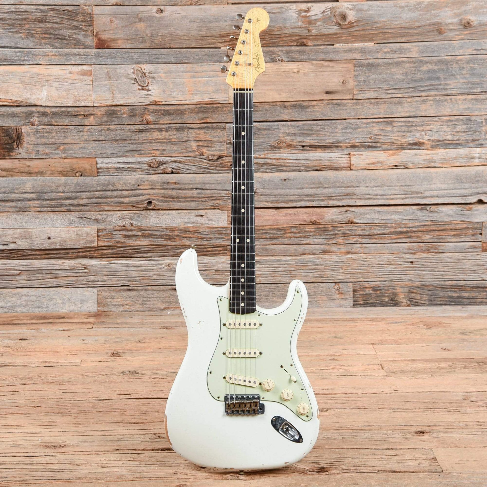 Fender 1963 Stratocaster Relic Olympic White 2016 Electric Guitars / Solid Body