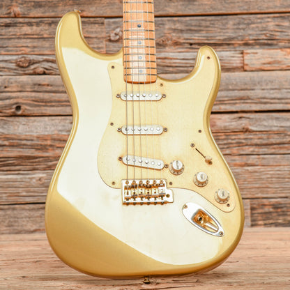 Fender 50th Anniversary Stratocaster Aztec Gold 2004 Electric Guitars / Solid Body