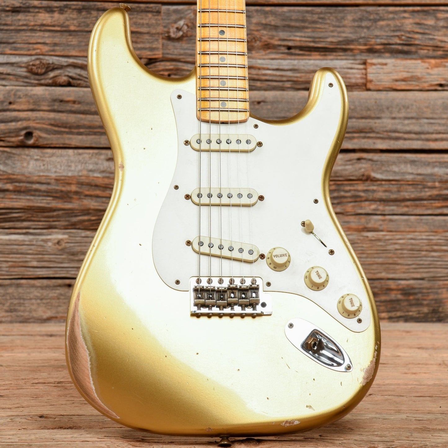 Fender '57 Stratocaster Relic HLE Gold 2021 Electric Guitars / Solid Body