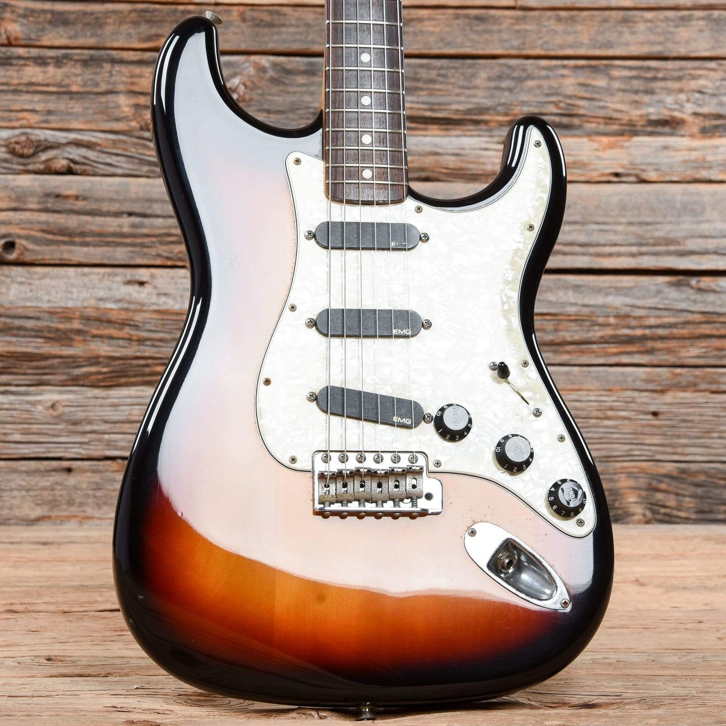 Fender '62 Reissue Stratocaster Sunburst 1989 Electric Guitars / Solid Body