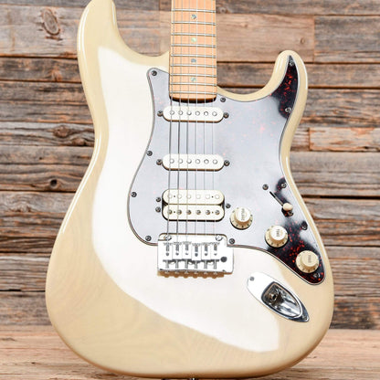 Fender American Deluxe Fat Stratocaster White Blonde 1999 Electric Guitars / Solid Body