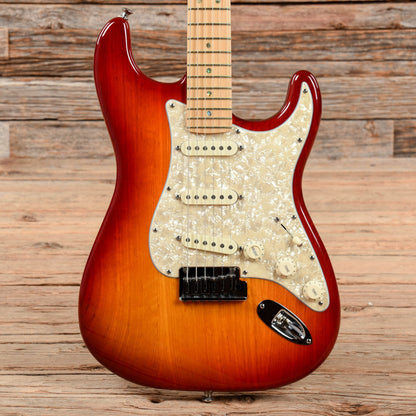 Fender American Deluxe Stratocaster Ash Aged Cherry Sunburst 2006 Electric Guitars / Solid Body