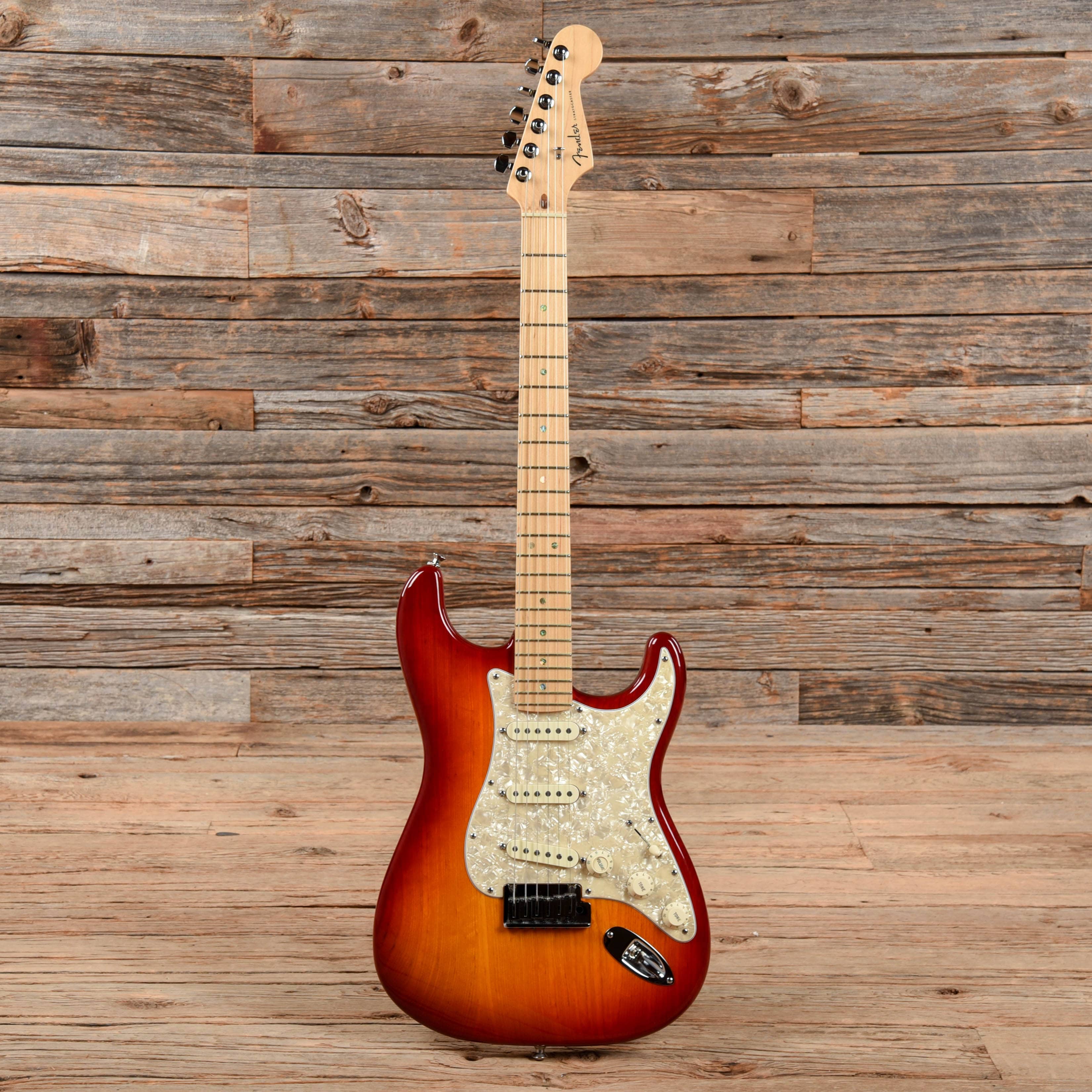 Fender American Deluxe Stratocaster Ash Aged Cherry Sunburst 2006 – Chicago  Music Exchange