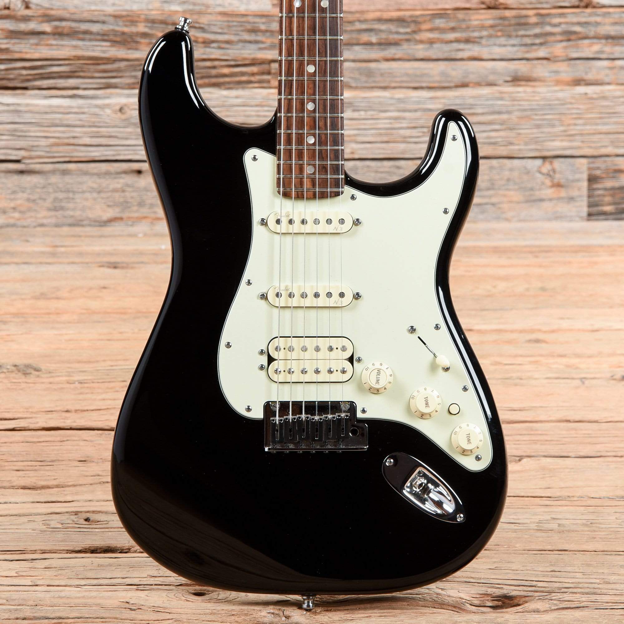 Fender American Deluxe Stratocaster HSS Black 2013 – Chicago Music Exchange