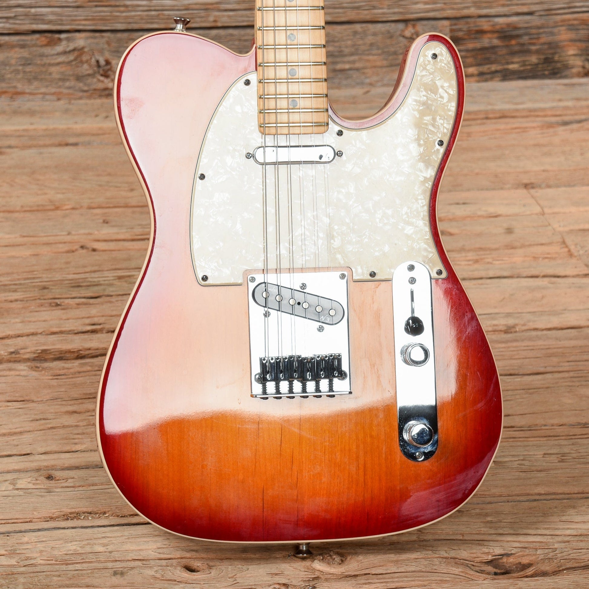 Fender American Deluxe Telecaster Aged Cherry Sunburst 2011 Electric Guitars / Solid Body