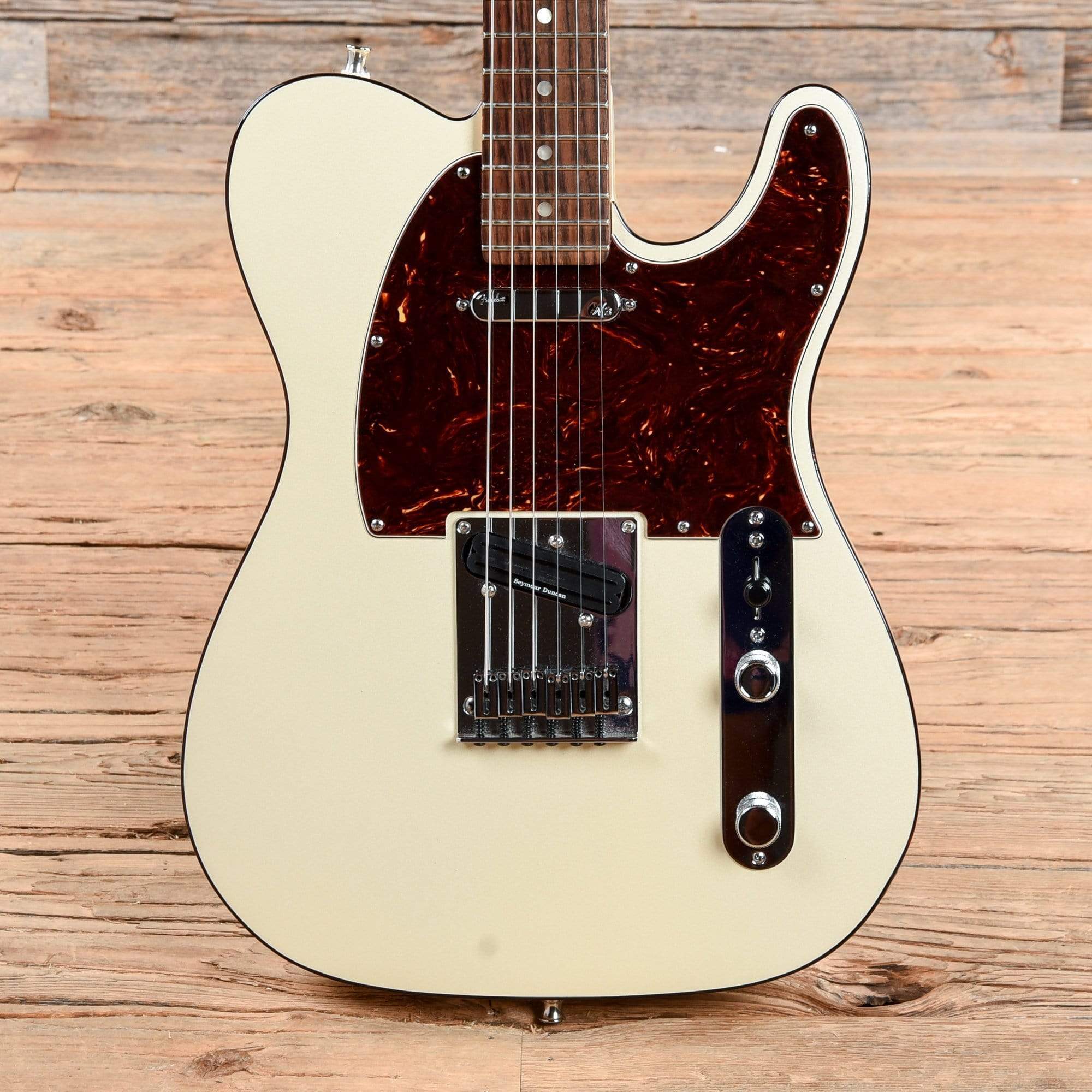 Fender American Deluxe Telecaster Olympic White 2012 – Chicago Music  Exchange