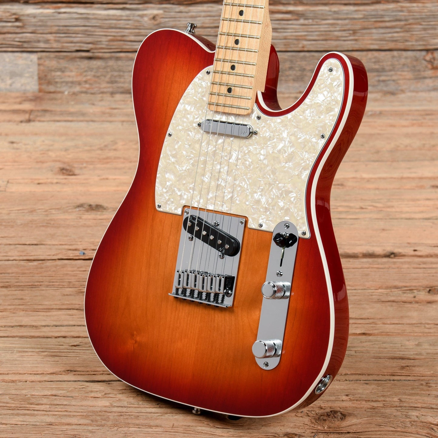 Fender American Deluxe Telecaster Sunburst Electric Guitars / Solid Body