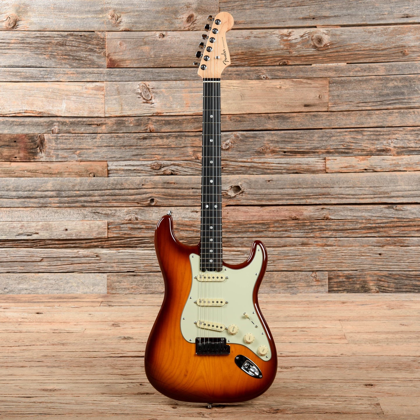 Fender American Elite Stratocaster Cherry Sunburst 2019 Electric Guitars / Solid Body