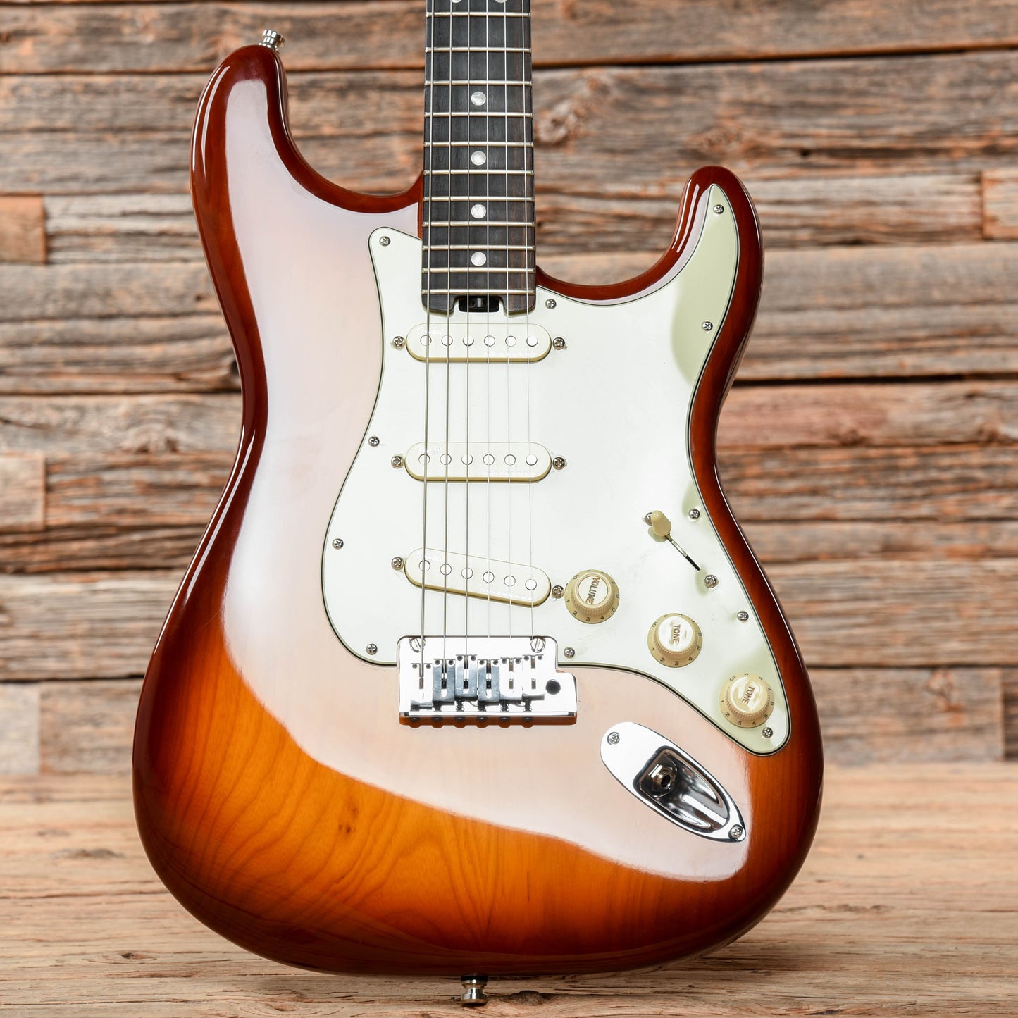 Fender American Elite Stratocaster Cherry Sunburst 2019 Electric Guitars / Solid Body