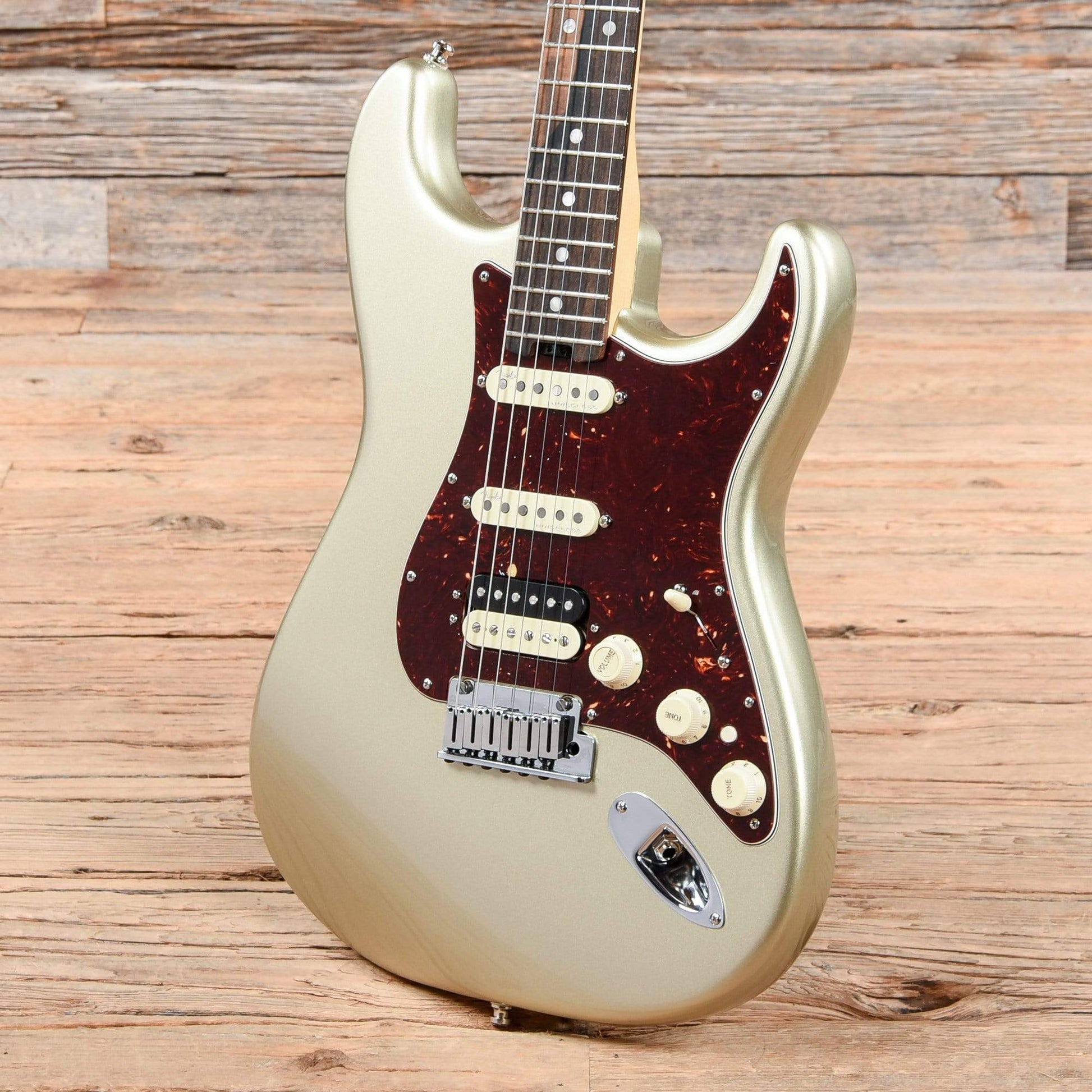 Fender American Elite Stratocaster HSS Shawbucker Champagne 2017 Electric Guitars / Solid Body