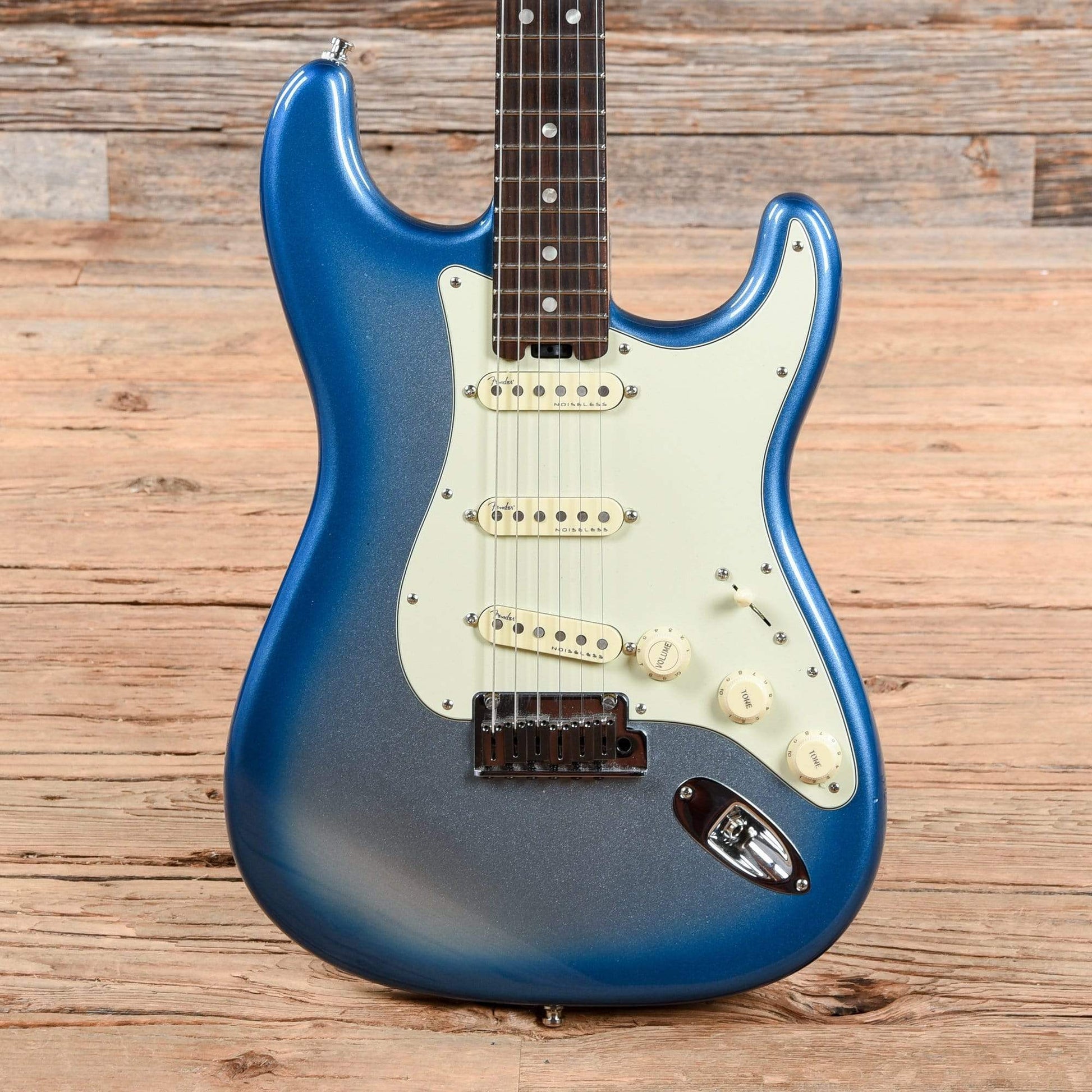 Fender American Elite Stratocaster Sky Burst Metallic 2016 Electric Guitars / Solid Body