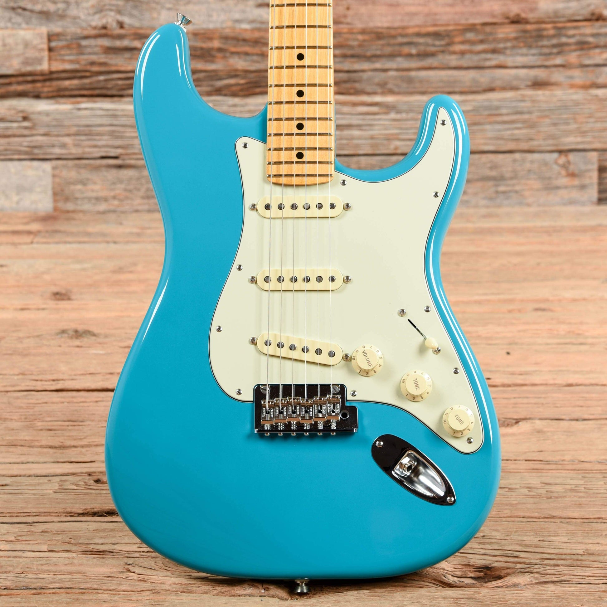 Fender American Pro II Stratocaster Miami Blue 2020 Electric Guitars / Solid Body