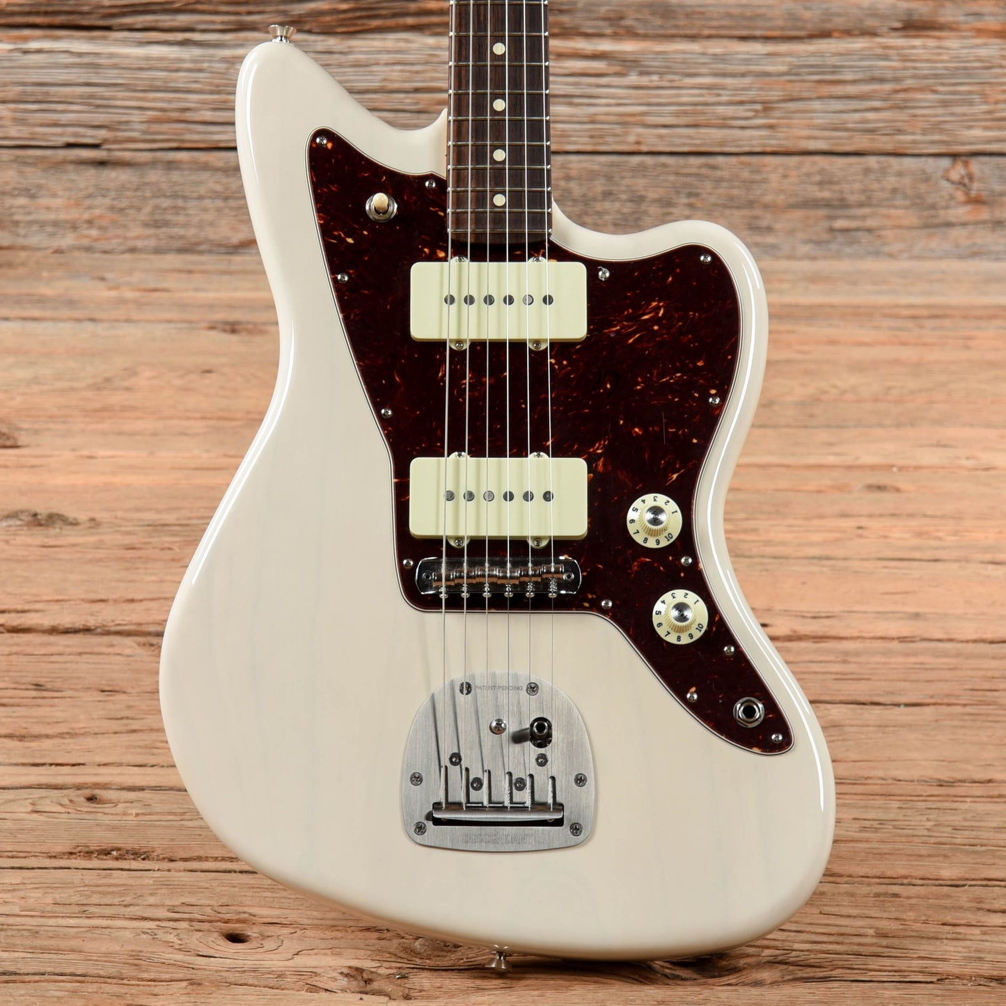 Fender American Pro Jazzmaster  2017 Electric Guitars / Solid Body