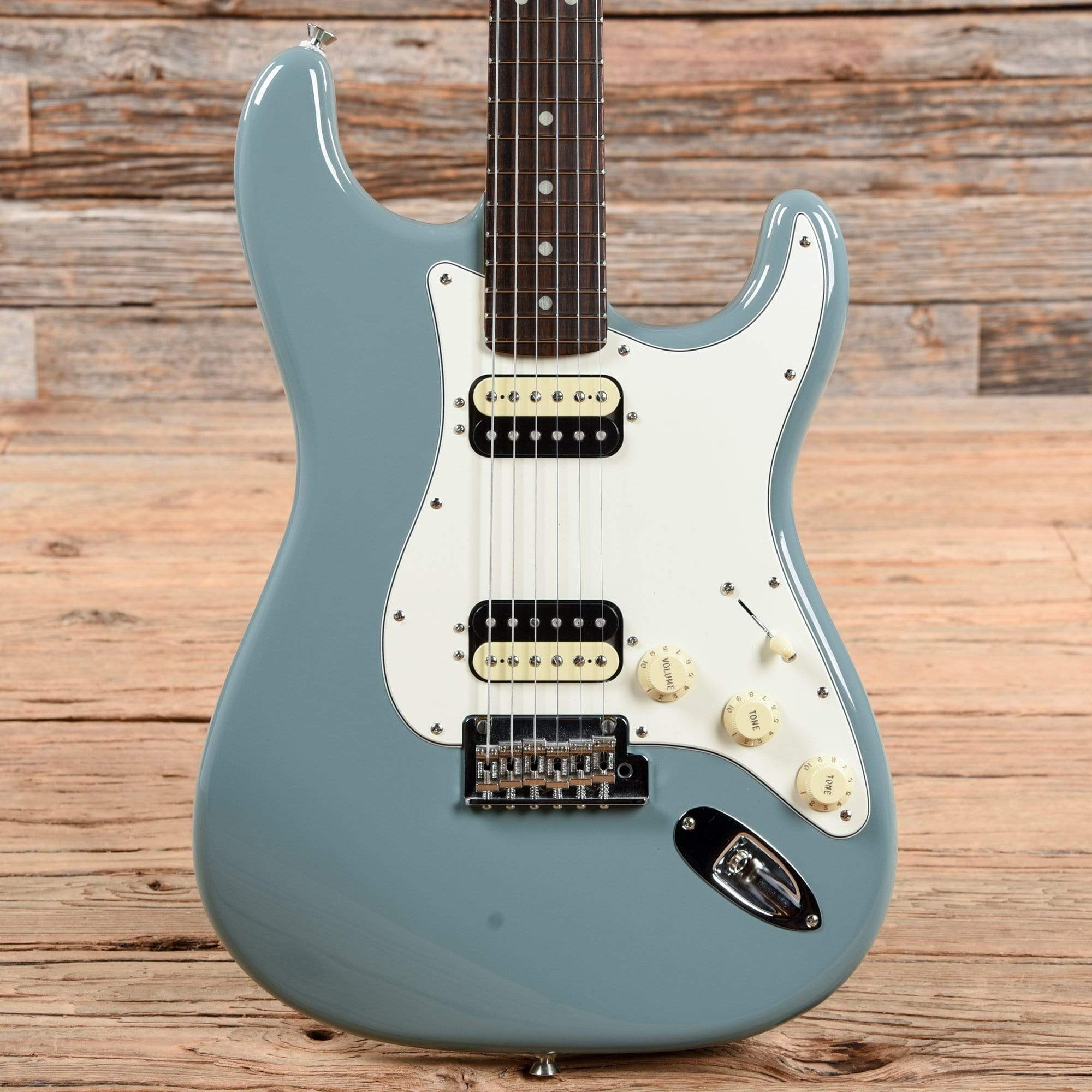 美品】FENDER USA Stratocaster HH SonicGray - エレキギター