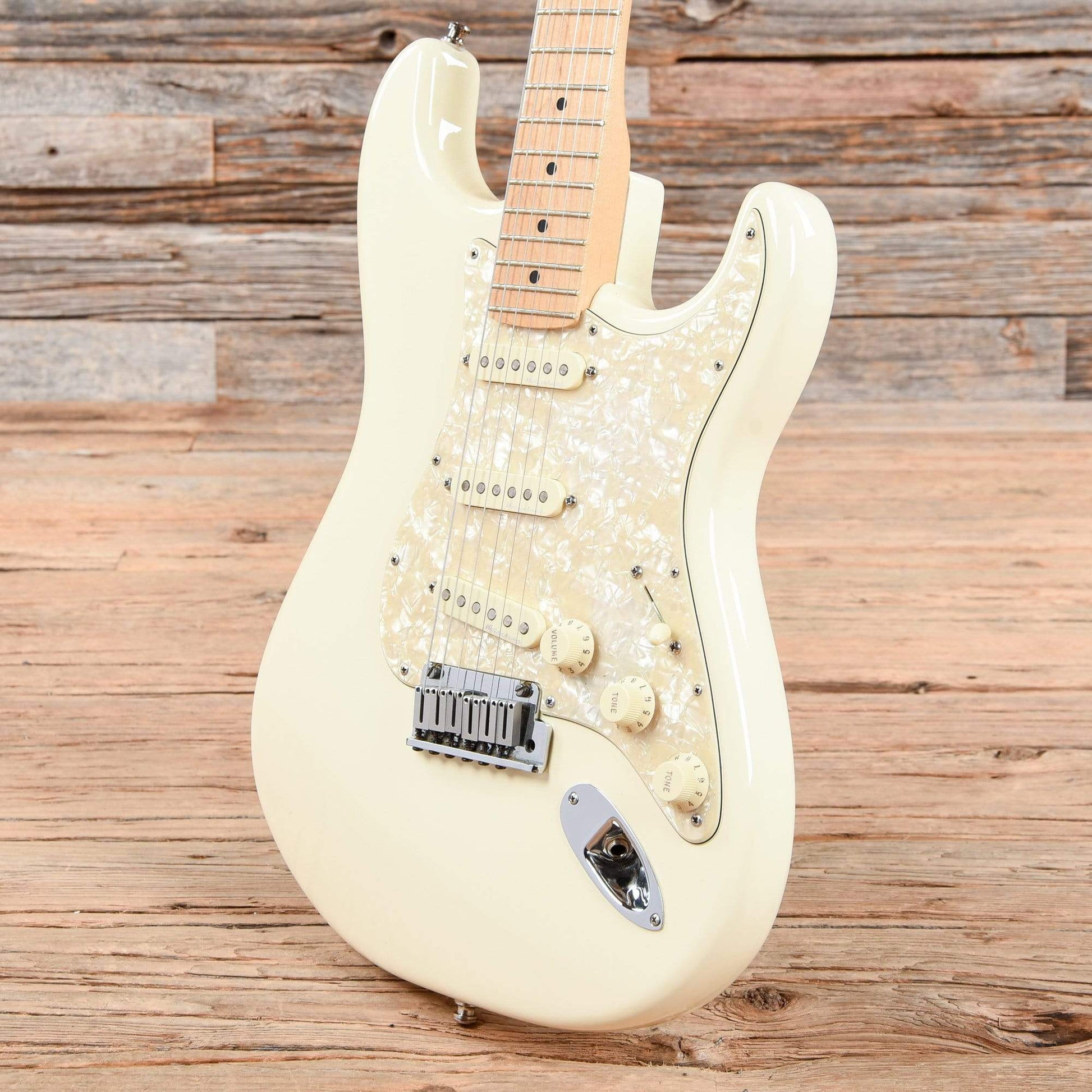 Fender American Pro Stratocaster Olympic White 2017 Electric Guitars / Solid Body