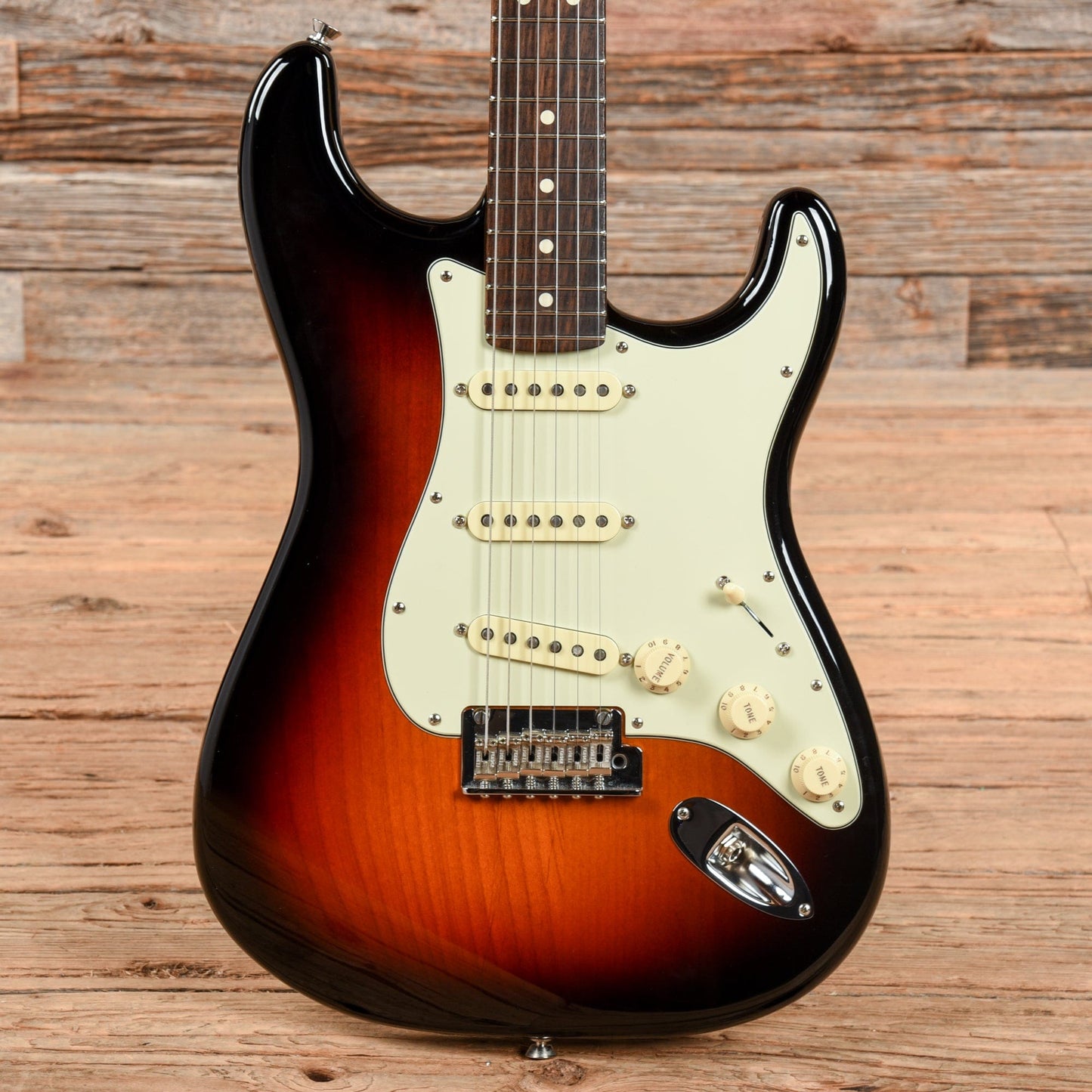 Fender American Professional Stratocaster Sunburst 2017 Electric Guitars / Solid Body