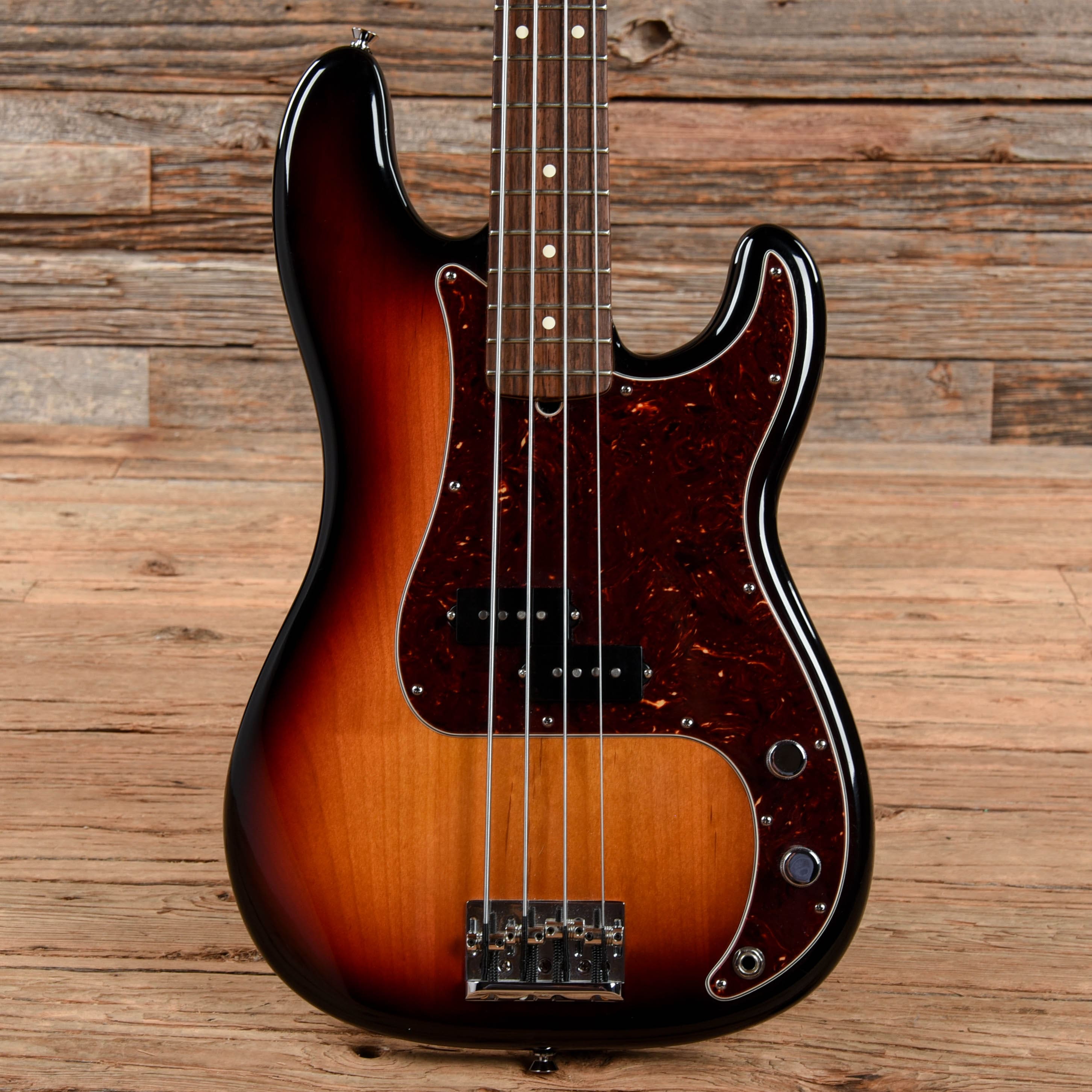 Fender American Standard Precision Bass Sunburst 2008 – Chicago Music  Exchange