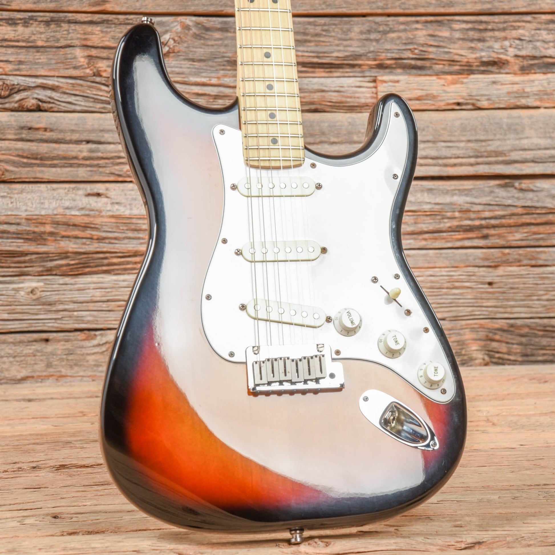 Fender American Standard Stratocaster Sunburst 1992 Electric Guitars / Solid Body