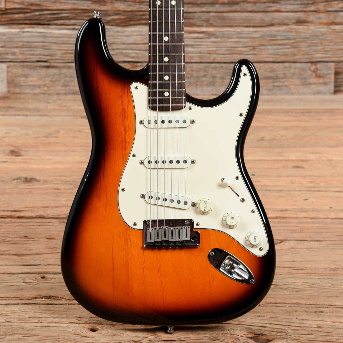 Fender American Standard Stratocaster Sunburst 1996 Electric Guitars / Solid Body